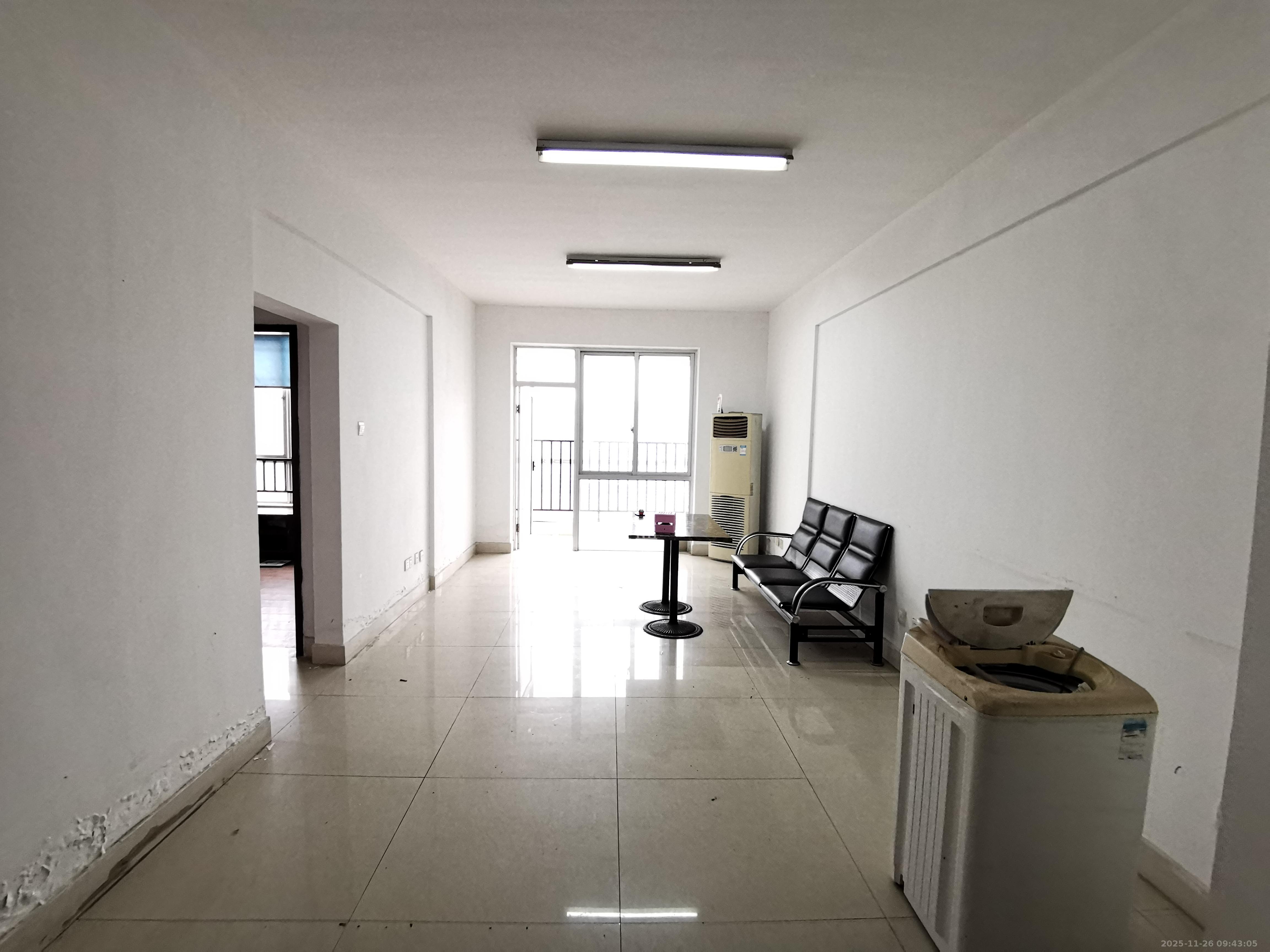 上河国际A座 2室2厅1卫 2800.0元/月 上河国际A座 2室2厅1卫 2800.0元/月室内图