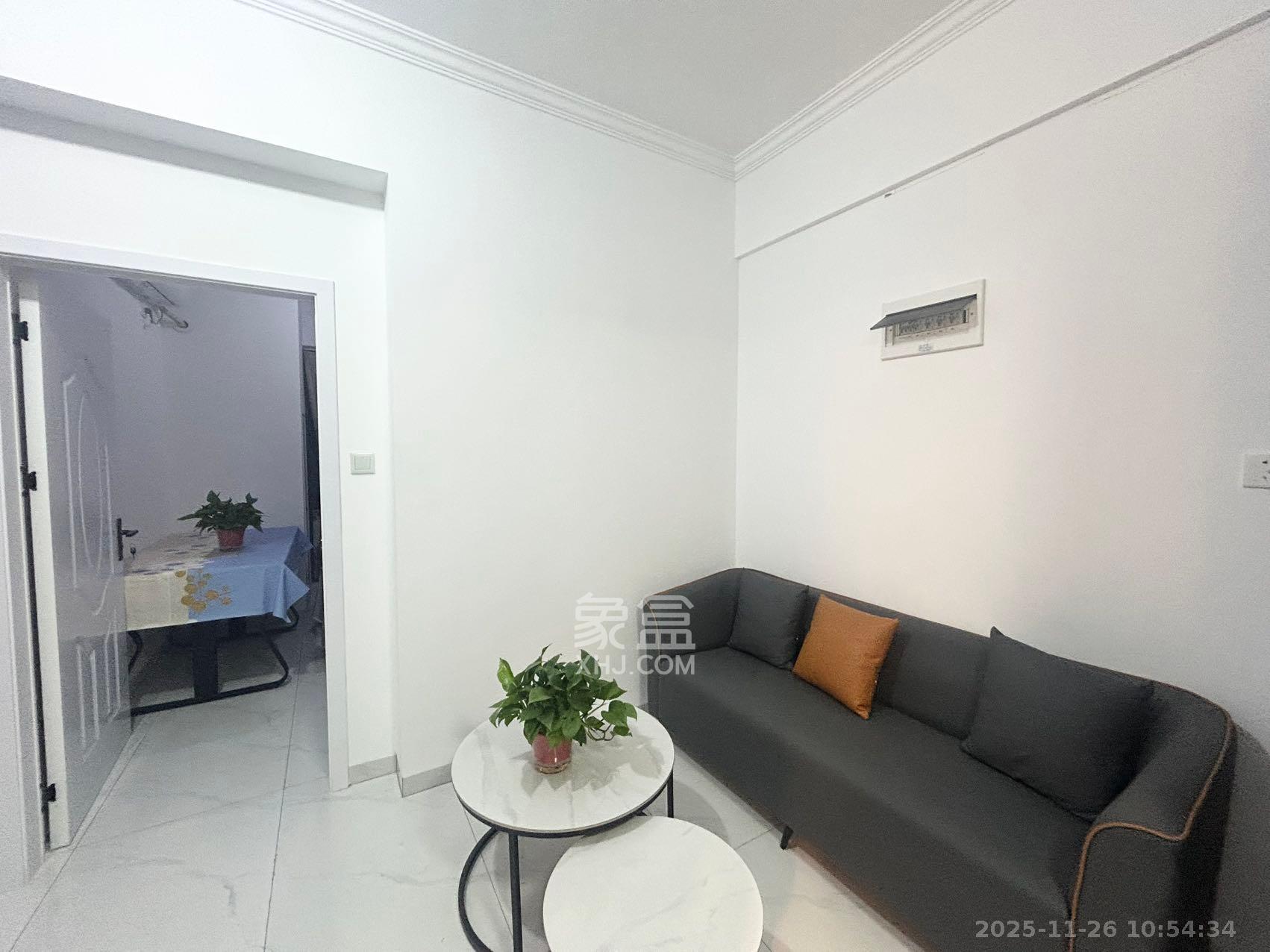 鄱阳汇金中心 2室1厅1卫 1600.0元/月 鄱阳汇金中心 2室1厅1卫 1600.0元/月室内图