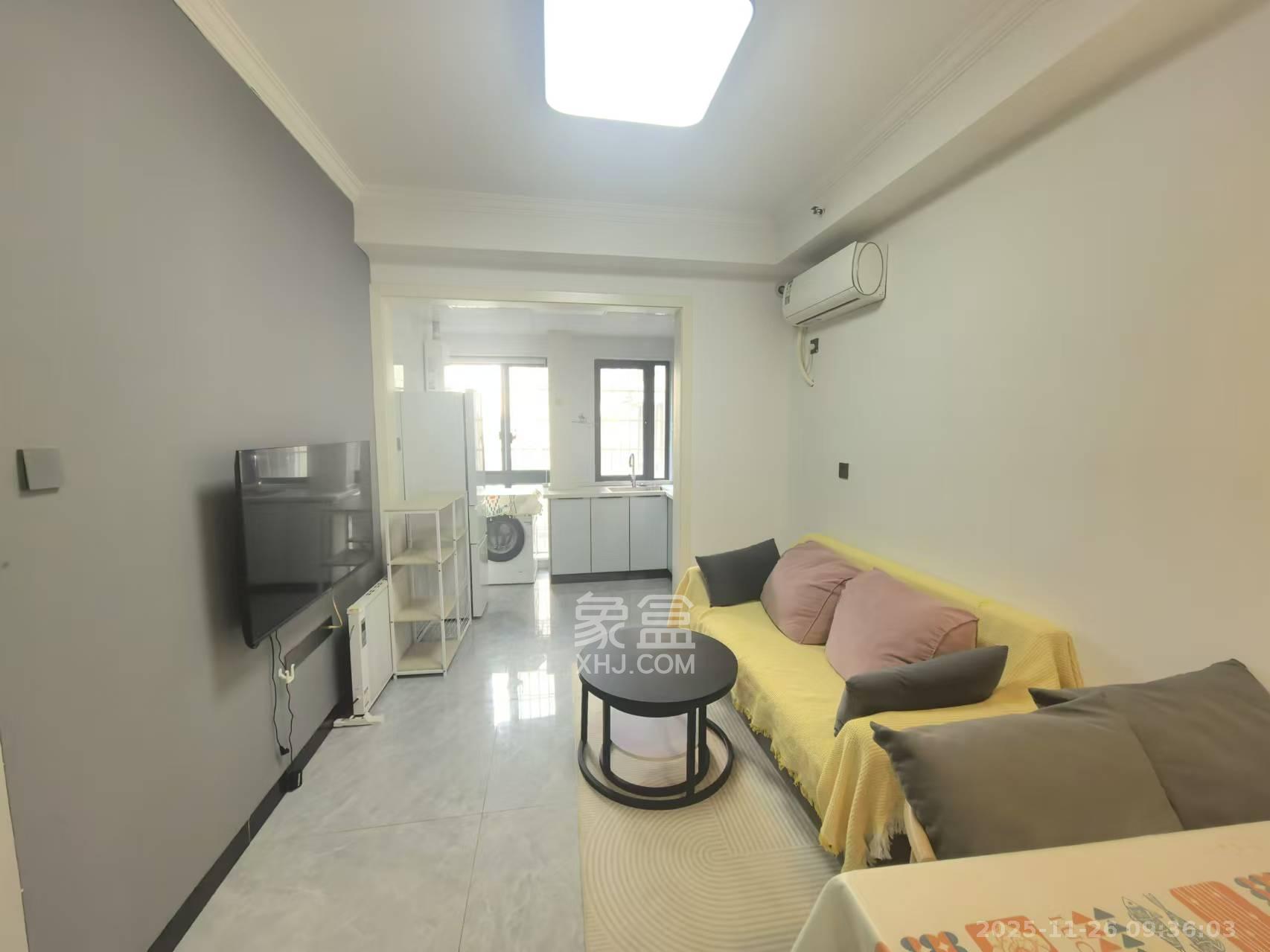 博林云栖  1室1厅1卫    1800.0元/月