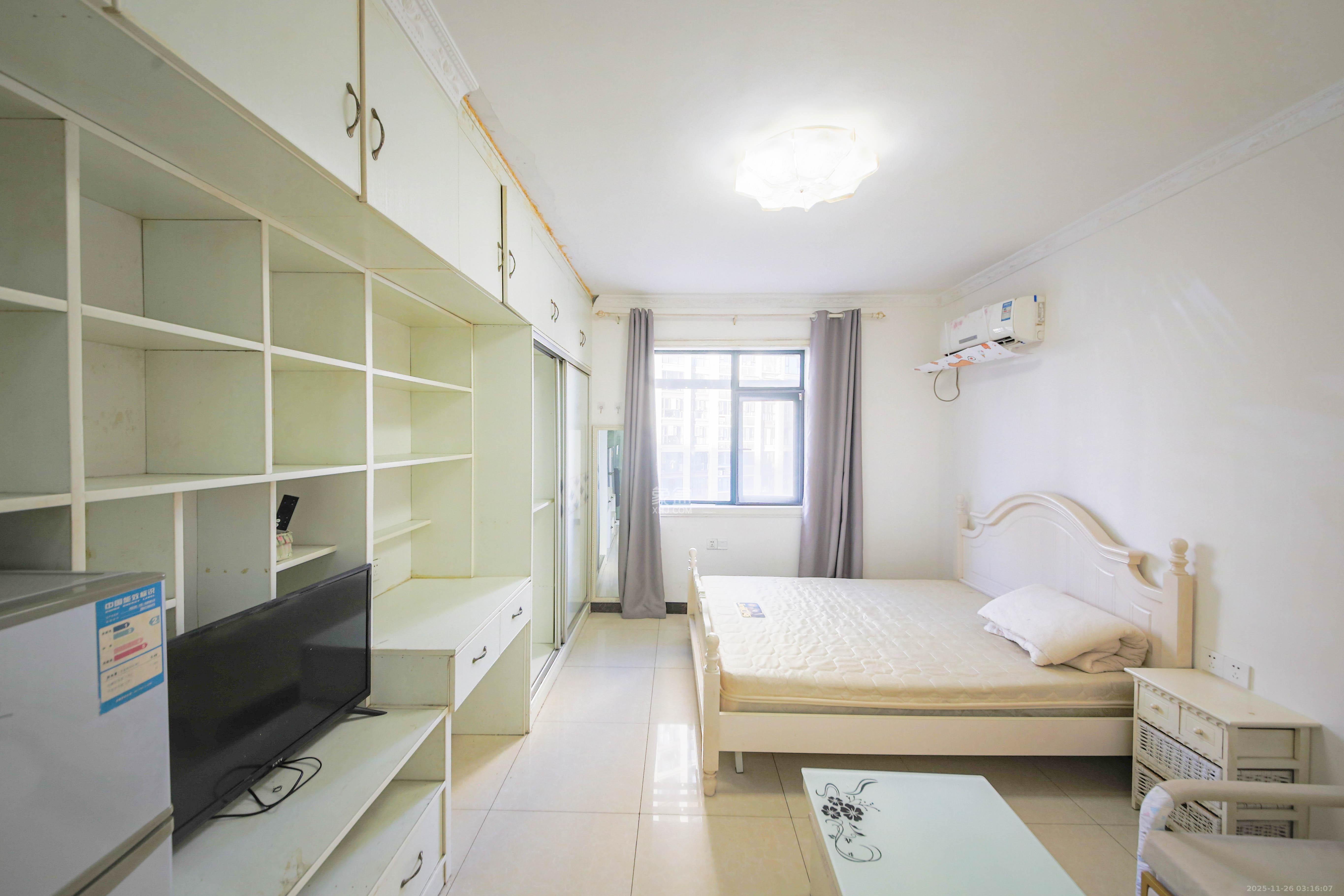 克拉美丽山庄（晟领国际）  1室1厅1卫    16.5万