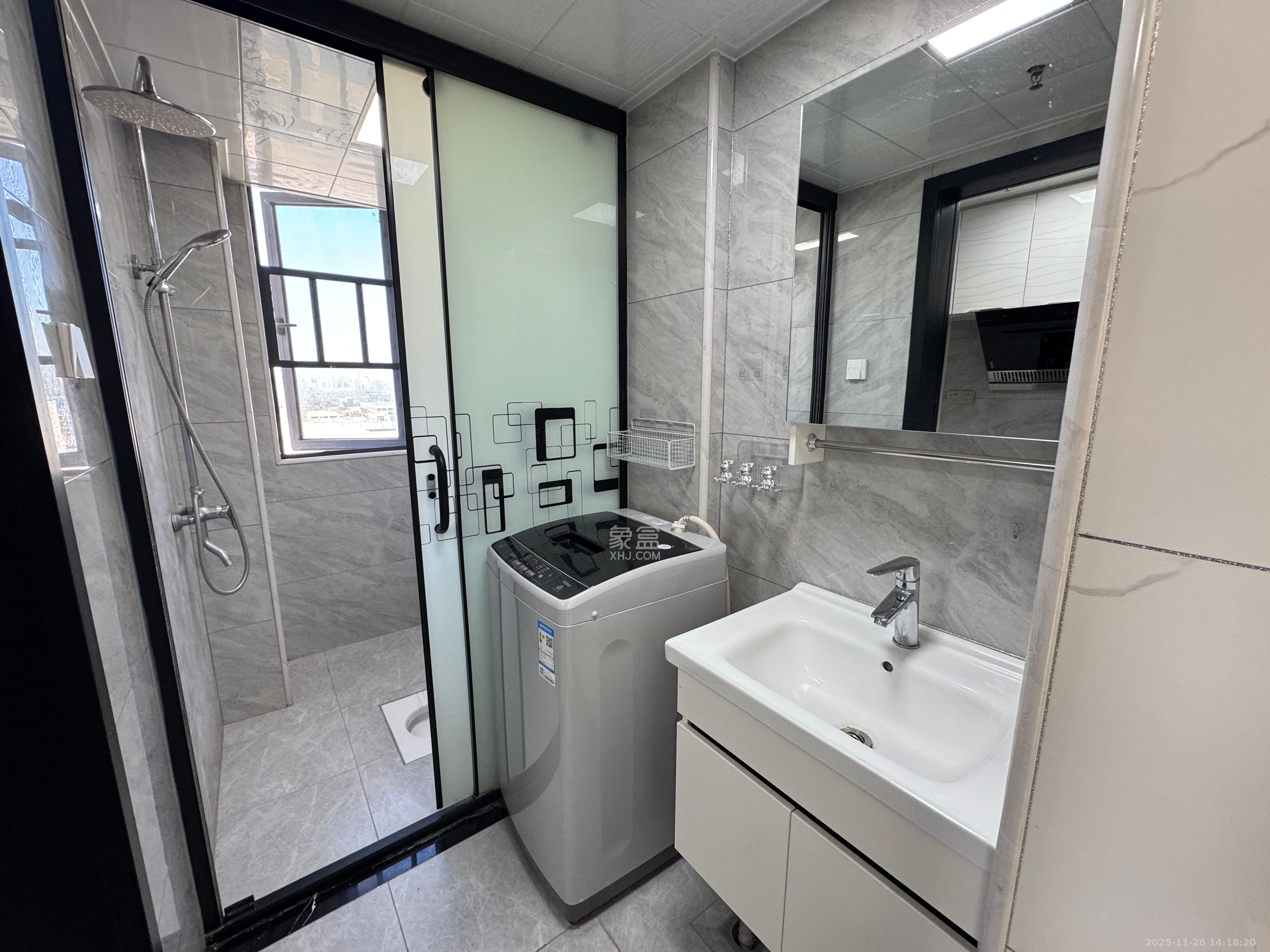 金晟年华  2室1厅1卫    1500.0元/月室内图