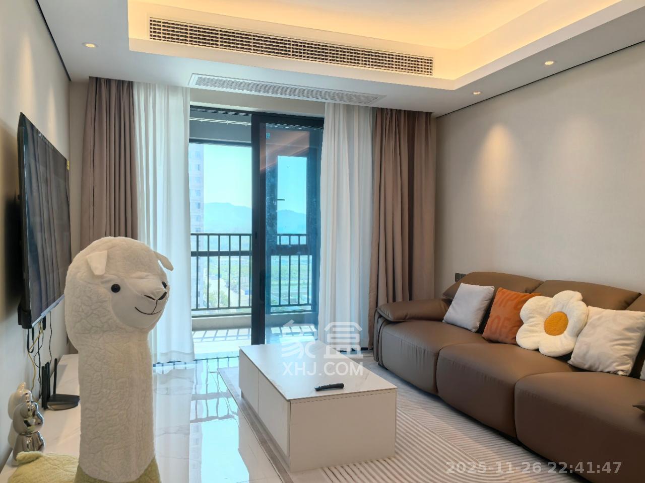 中海麓山境南区 3室2厅2卫 2800.0元/月 中海麓山境南区 3室2厅2卫 2800.0元/月室内图