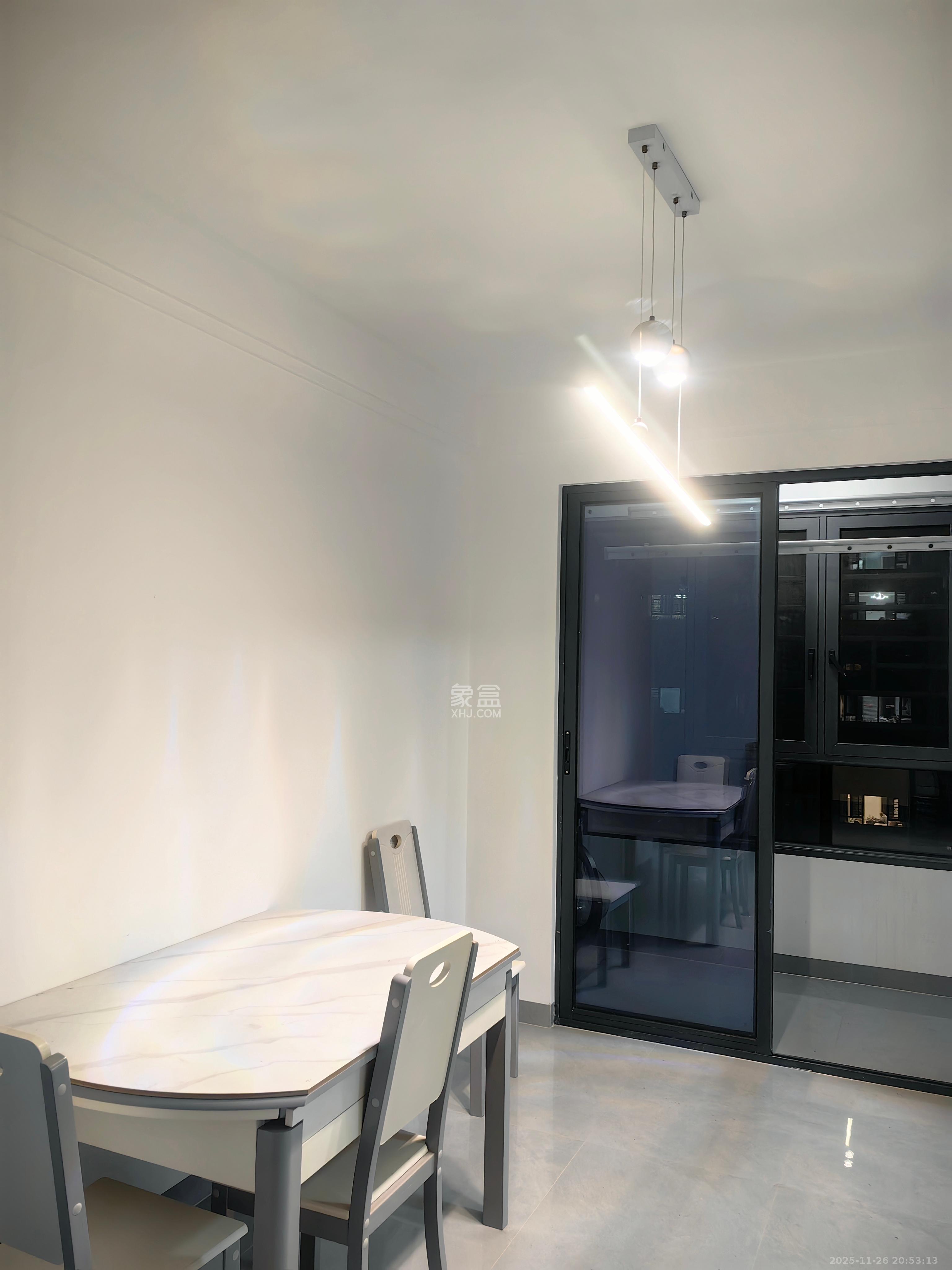 长房云时代  3室2厅2卫    2800.0元/月室内图