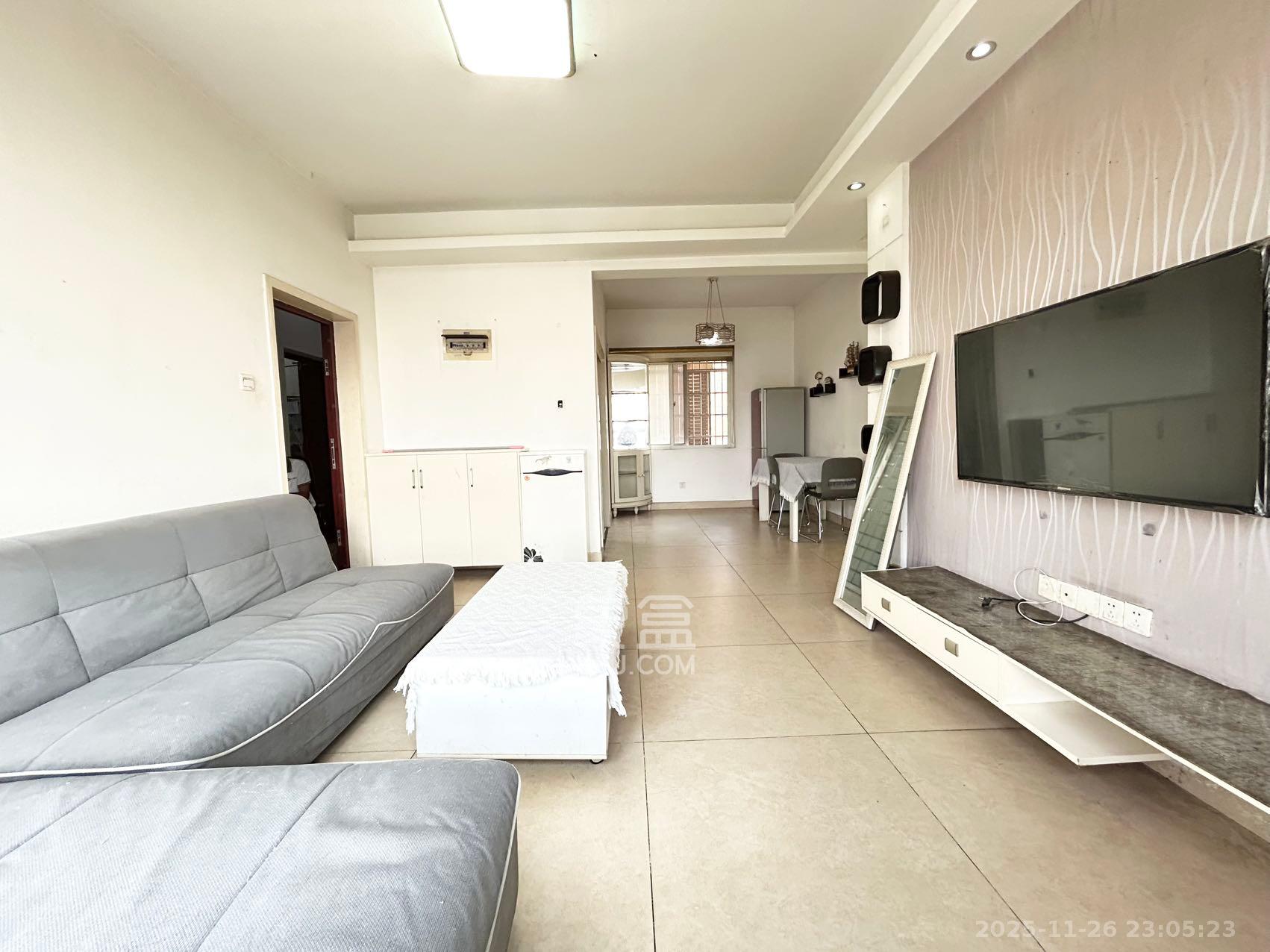 湘府十城(汇财御景湾新寓,汇财国际) 3室2厅1卫 2300.0元/月 湘府十城(汇财御景湾新寓,汇财国际) 3室2厅1卫 2300.0元/月室内图