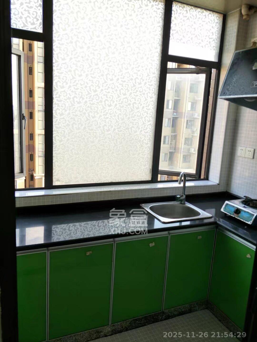 锦湘国际星城三期(锦绣苑) 1室1厅1卫 1500.0元/月 锦湘国际星城三期(锦绣苑) 1室1厅1卫 1500.0元/月室内图