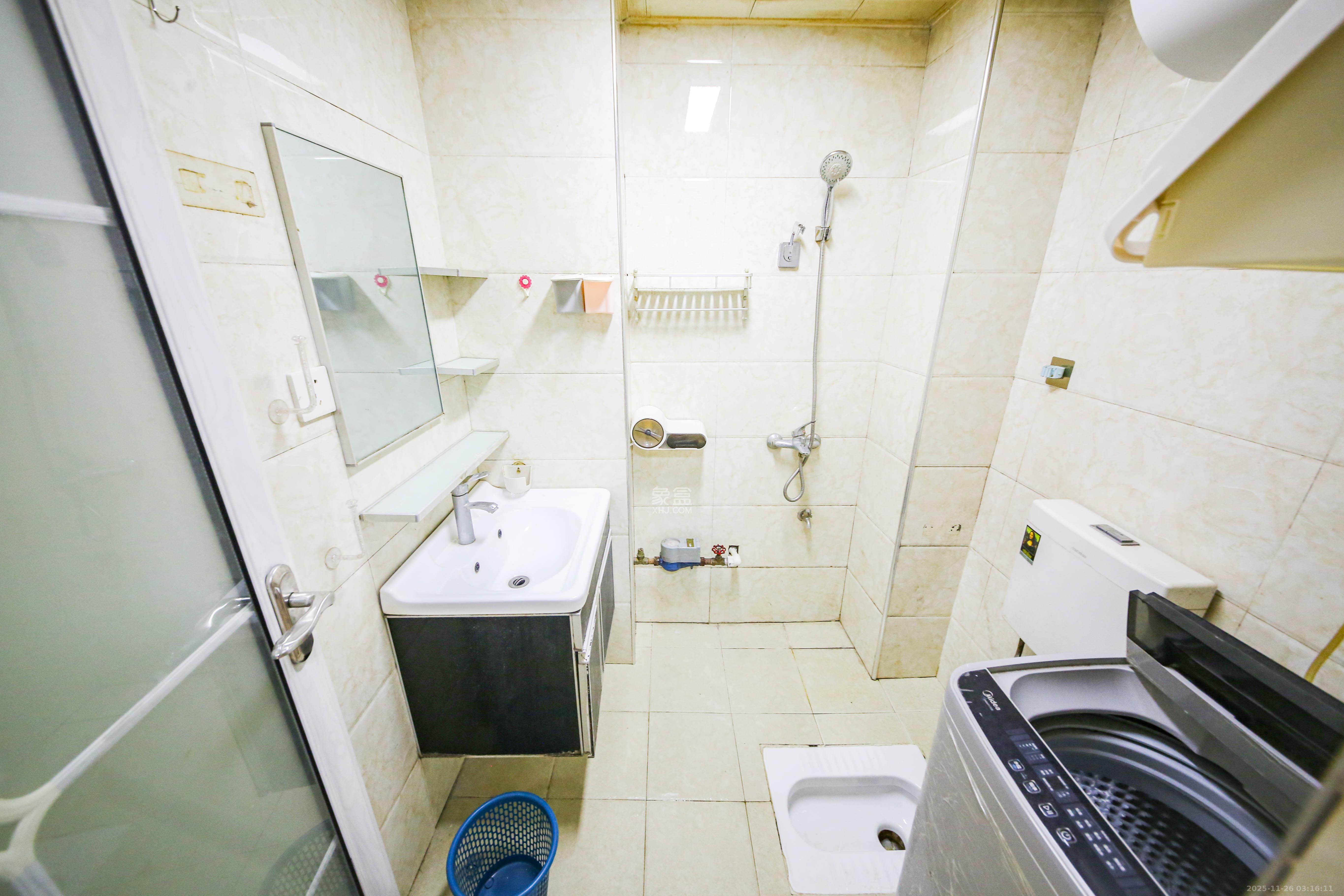 克拉美丽山庄(晟领国际) 1室1厅1卫 16.5万 克拉美丽山庄(晟领国际) 1室1厅1卫 16.5万卫生间