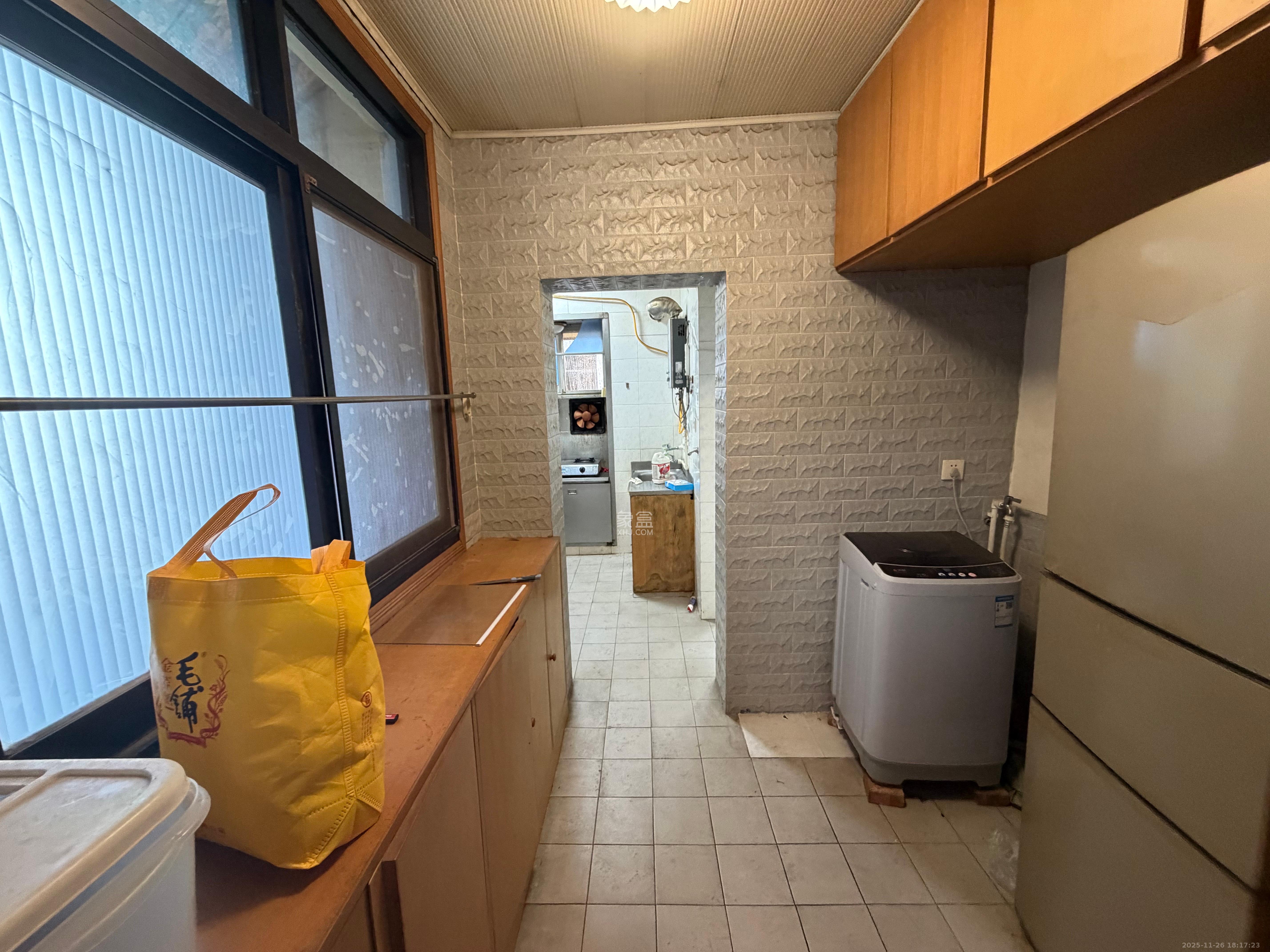 邵阳坪农垦局宿舍9号  3室1厅1卫    2100.0元/月室内图