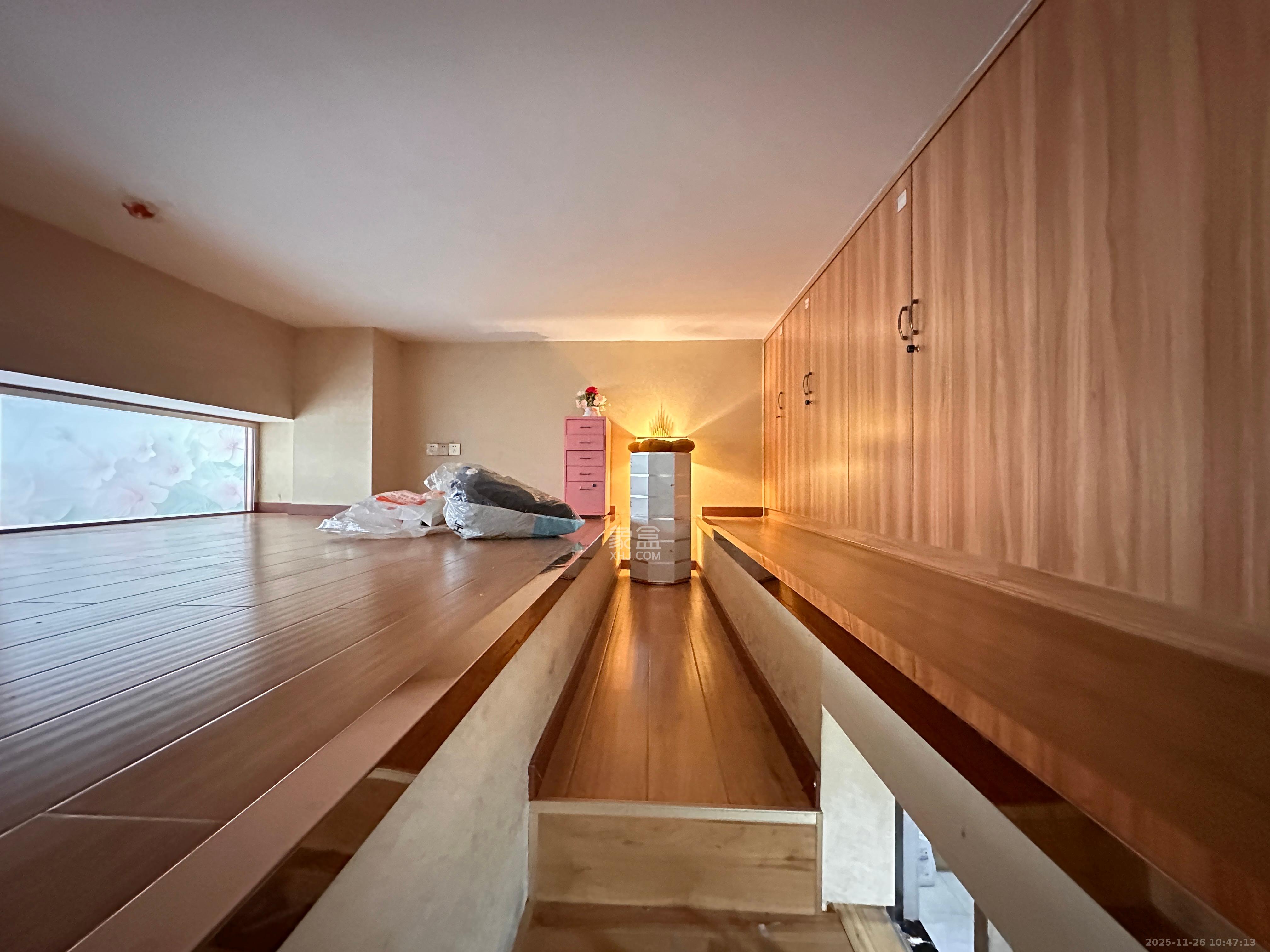 荣悦台 1室0厅0卫 3800.0元/月 荣悦台 1室0厅0卫 3800.0元/月室内图