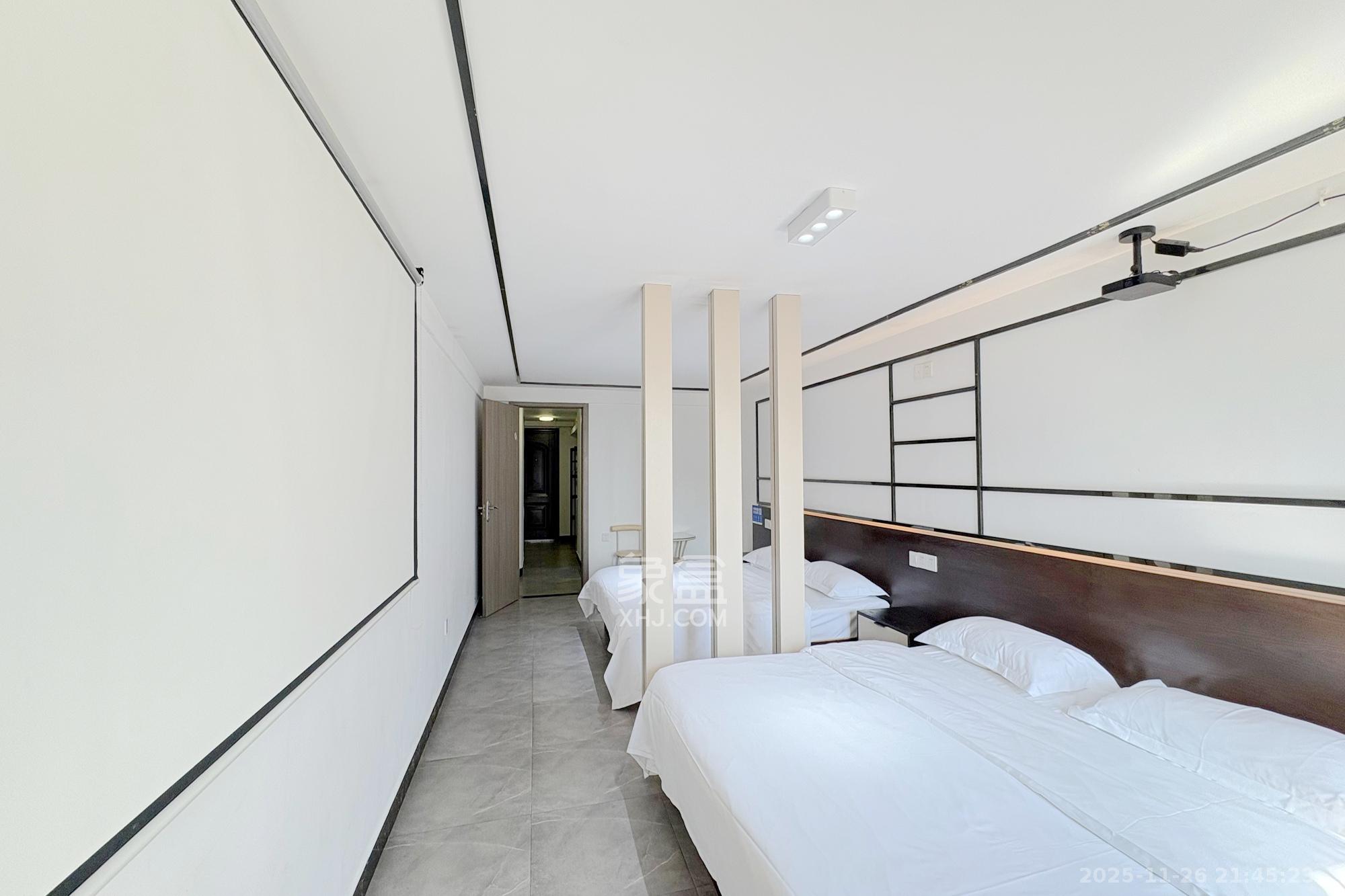 城市经典 1室1厅1卫 70.0万 城市经典 1室1厅1卫 70.0万客厅