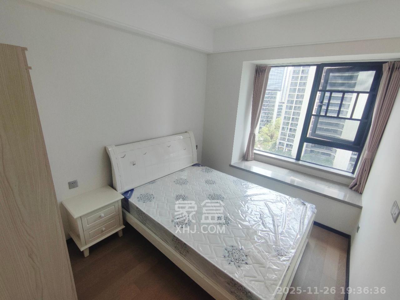 中海麓山境北区  4室2厅2卫    3000.0元/月室内图