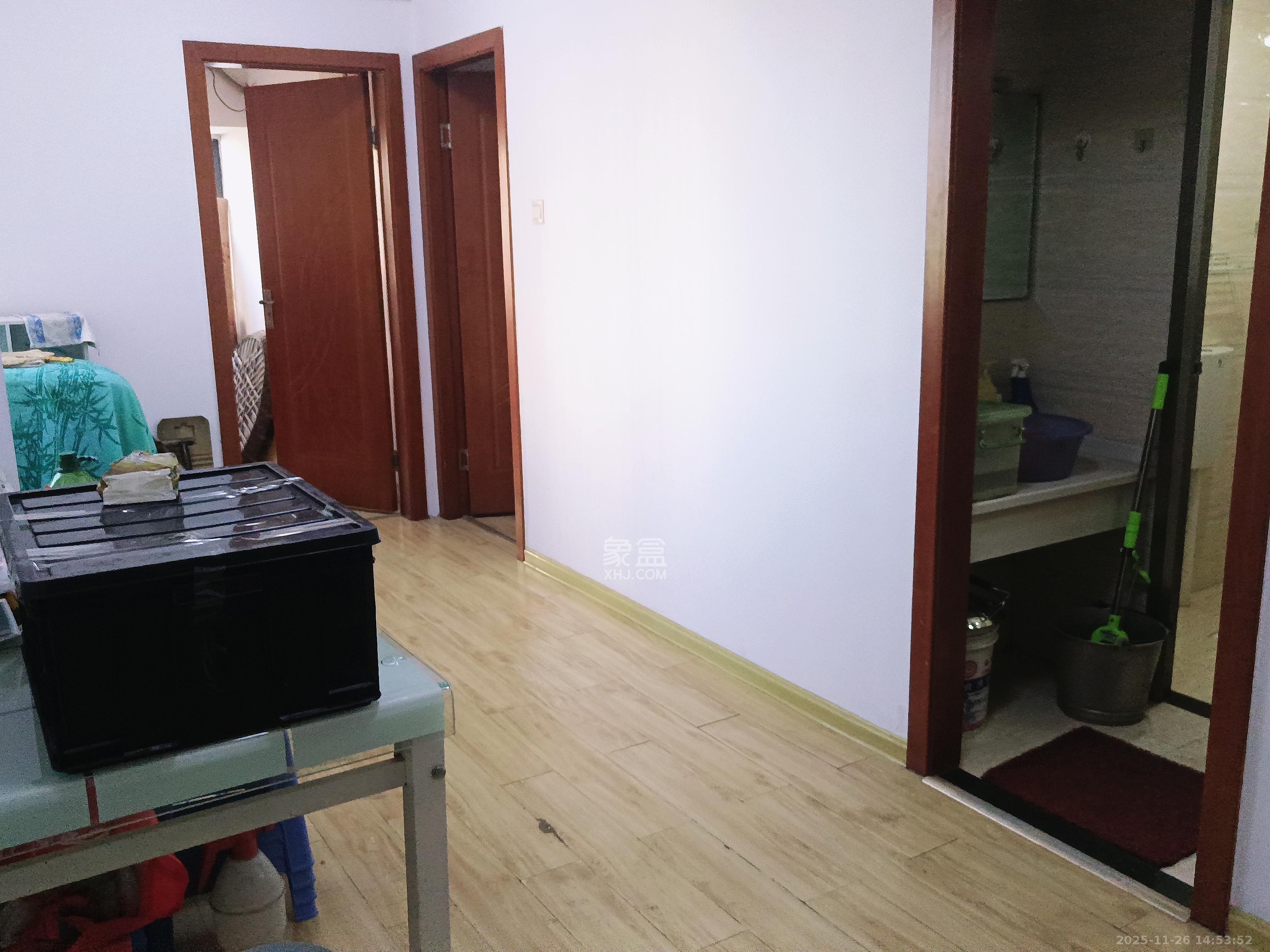 时代公馆 2室1厅1卫 1400.0元/月 时代公馆 2室1厅1卫 1400.0元/月室内图