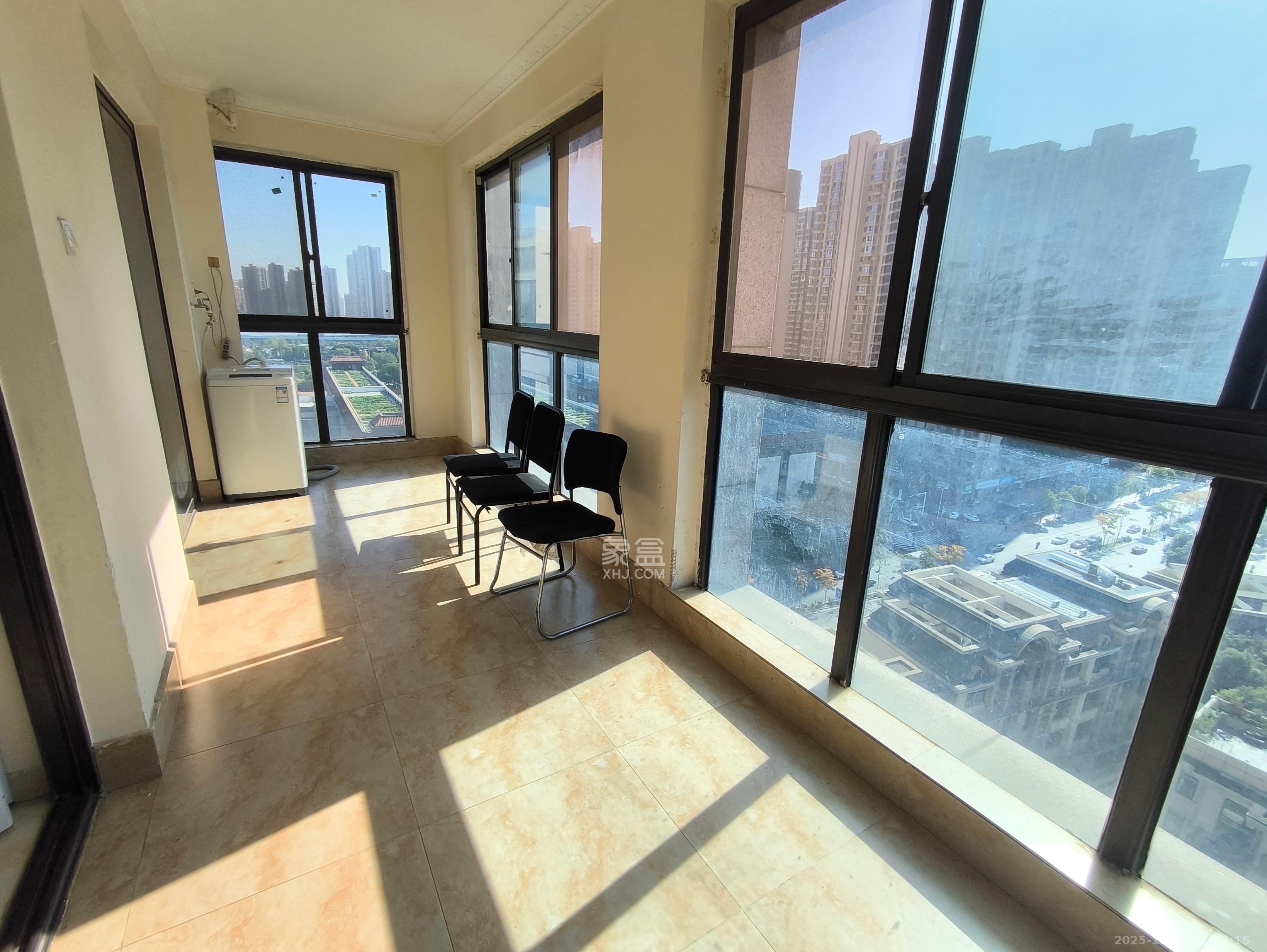 明昇壹城(明昇时代广场)一期 3室2厅2卫 3000.0元/月 明昇壹城(明昇时代广场)一期 3室2厅2卫 3000.0元/月室内图