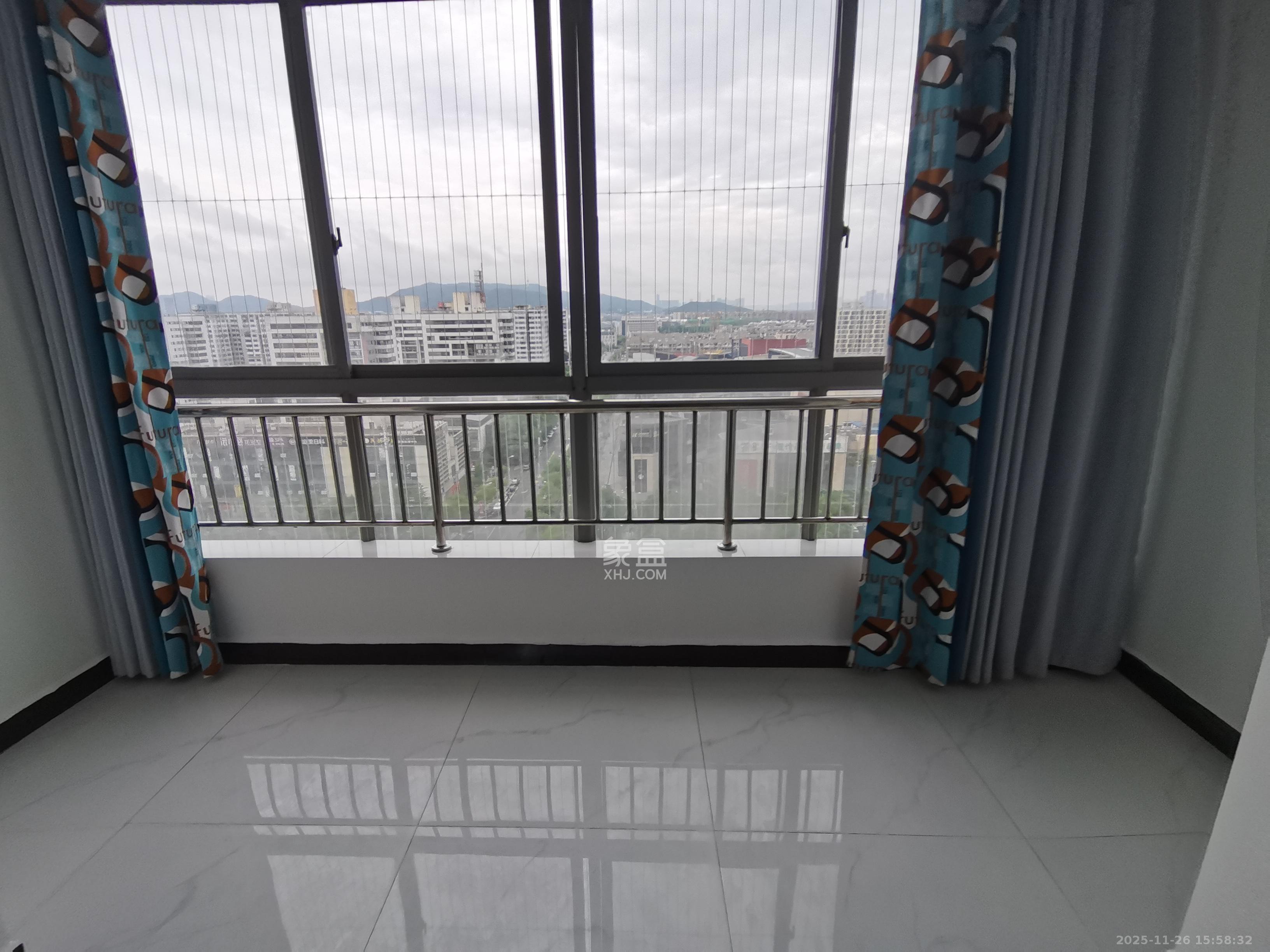 荣升家园（湘江熙岸）  1室0厅0卫    2800.0元/月室内图