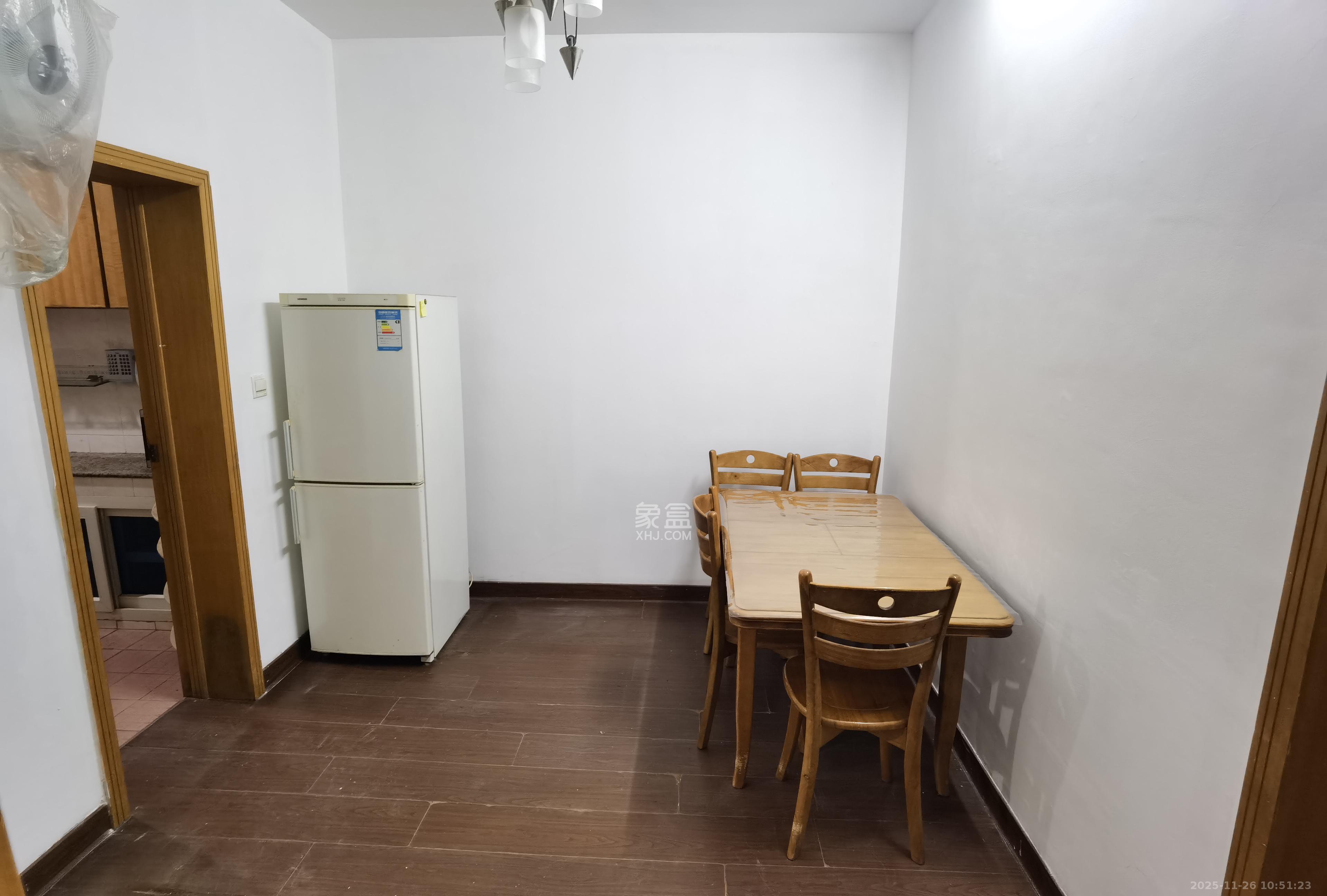 杏林小区  2室2厅1卫    2000.0元/月室内图