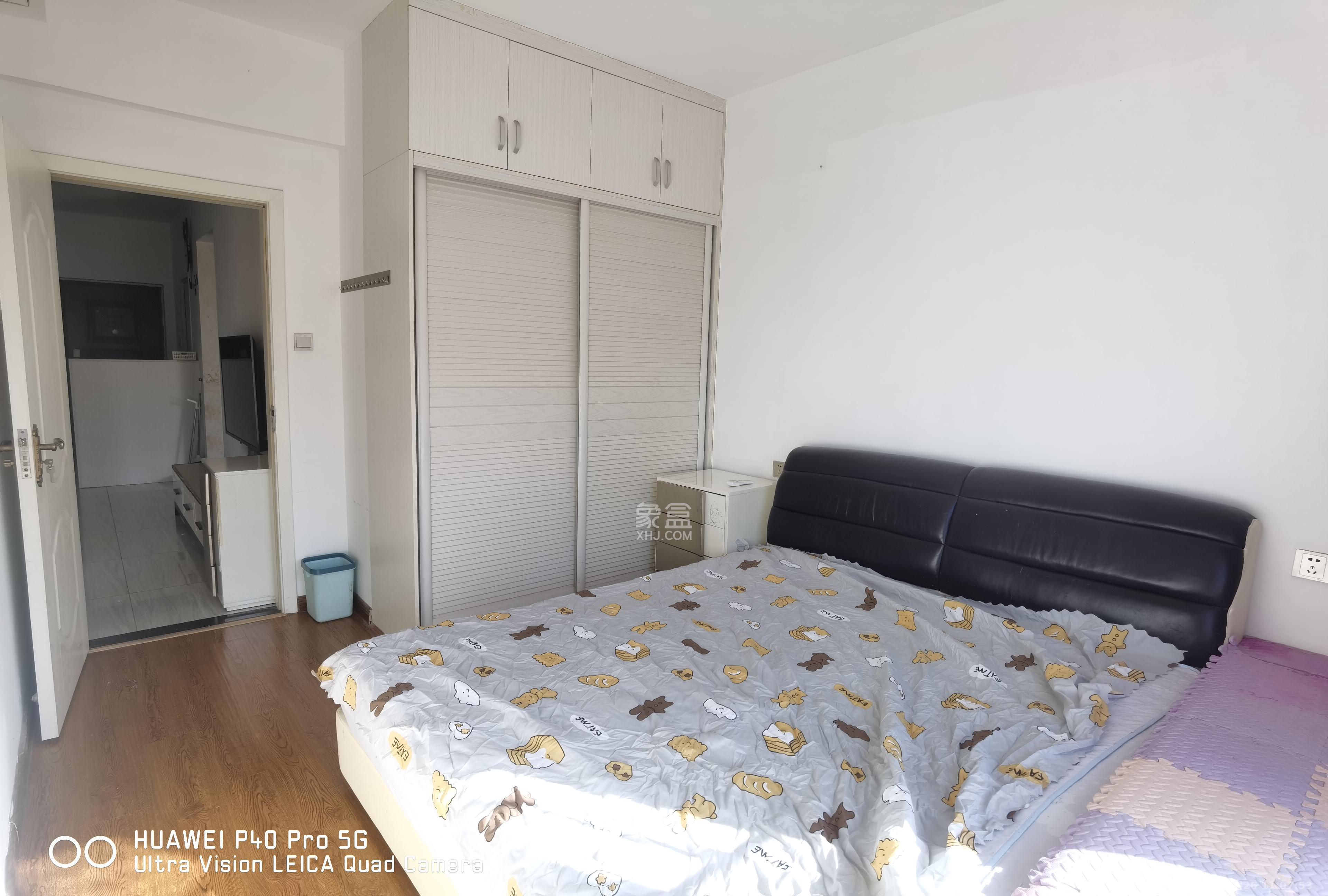 荣悦台 2室2厅1卫 2800.0元/月 荣悦台 2室2厅1卫 2800.0元/月室内图