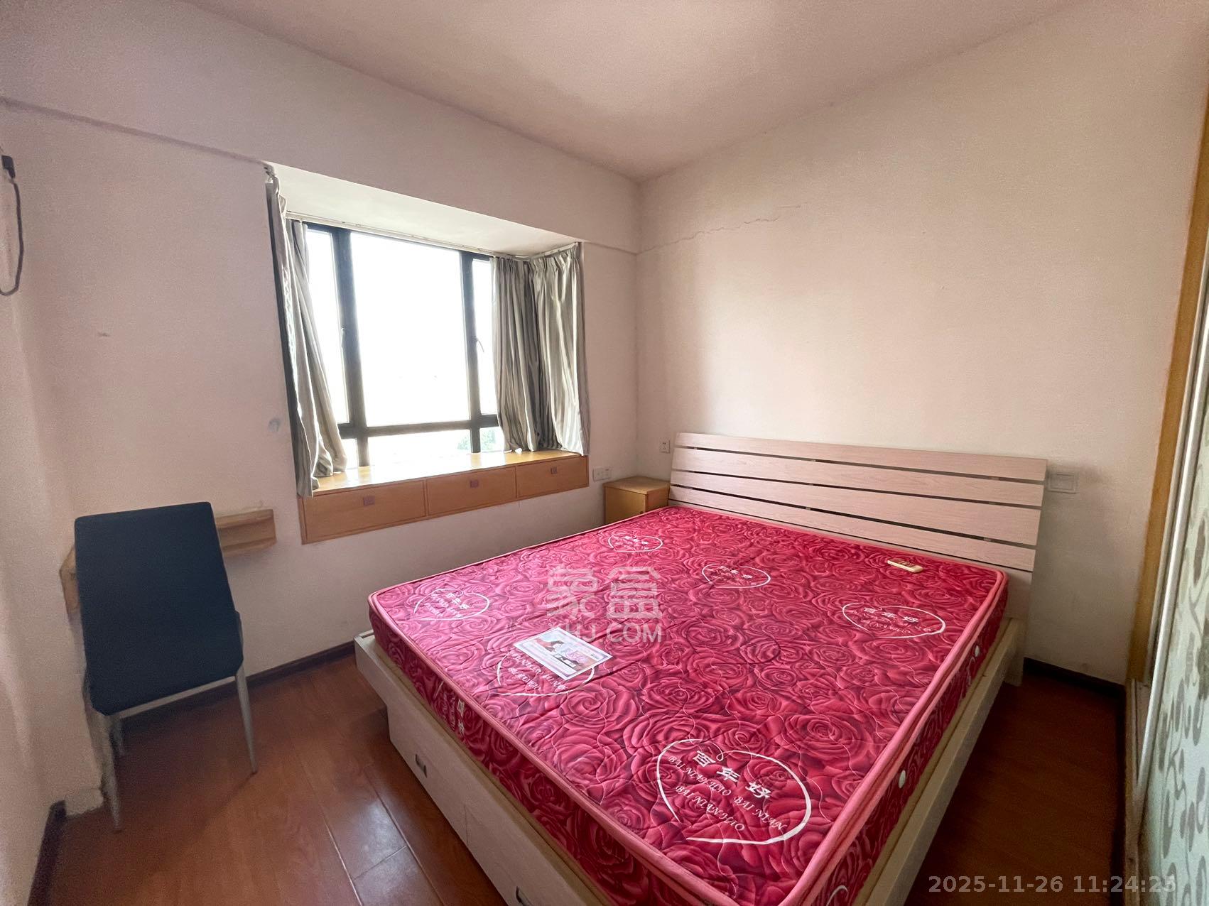 兴威帕克水岸  1室1厅1卫    1500.0元/月室内图