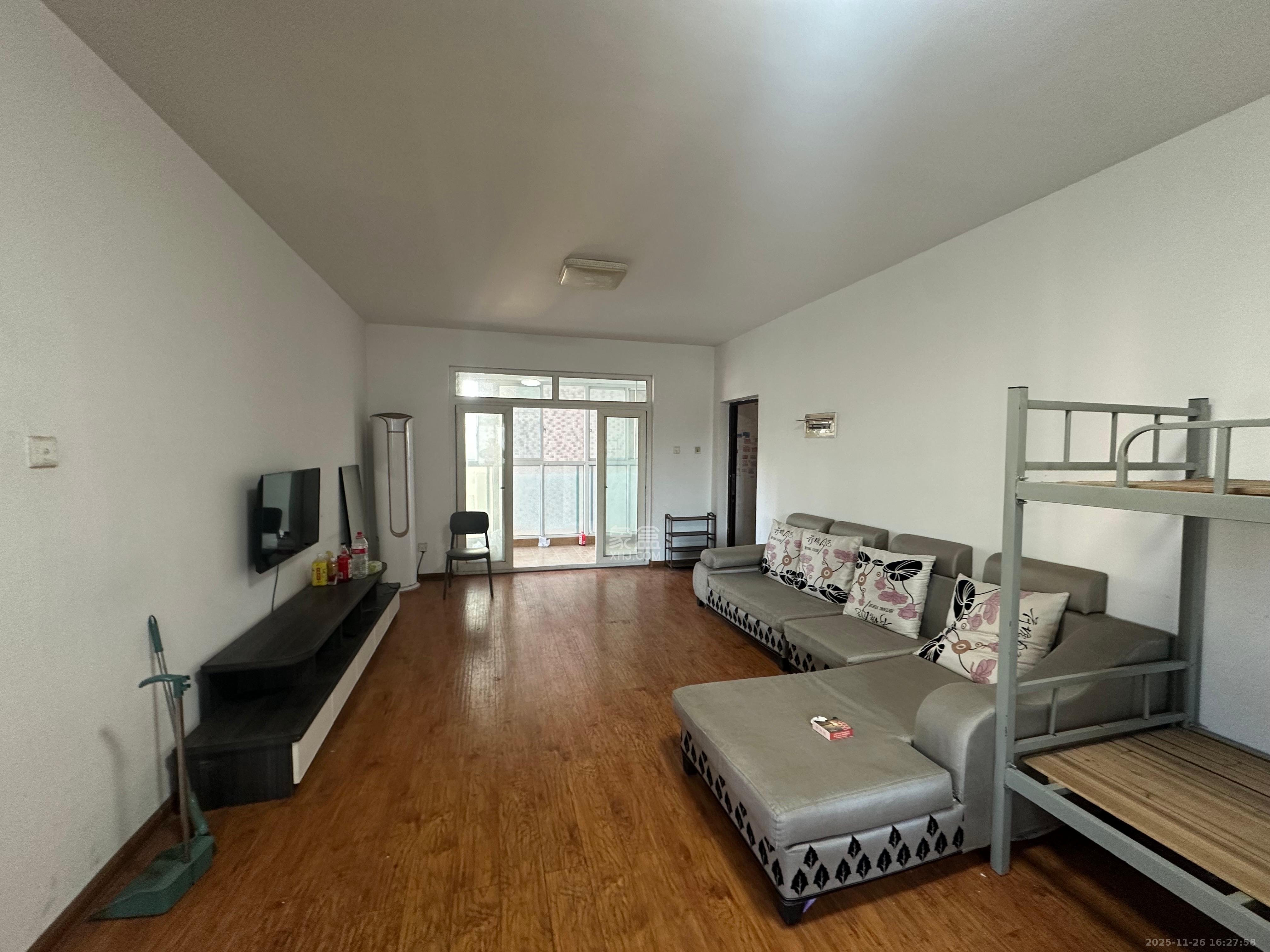 恒丰天湘华庭  2室1厅1卫    1800.0元/月