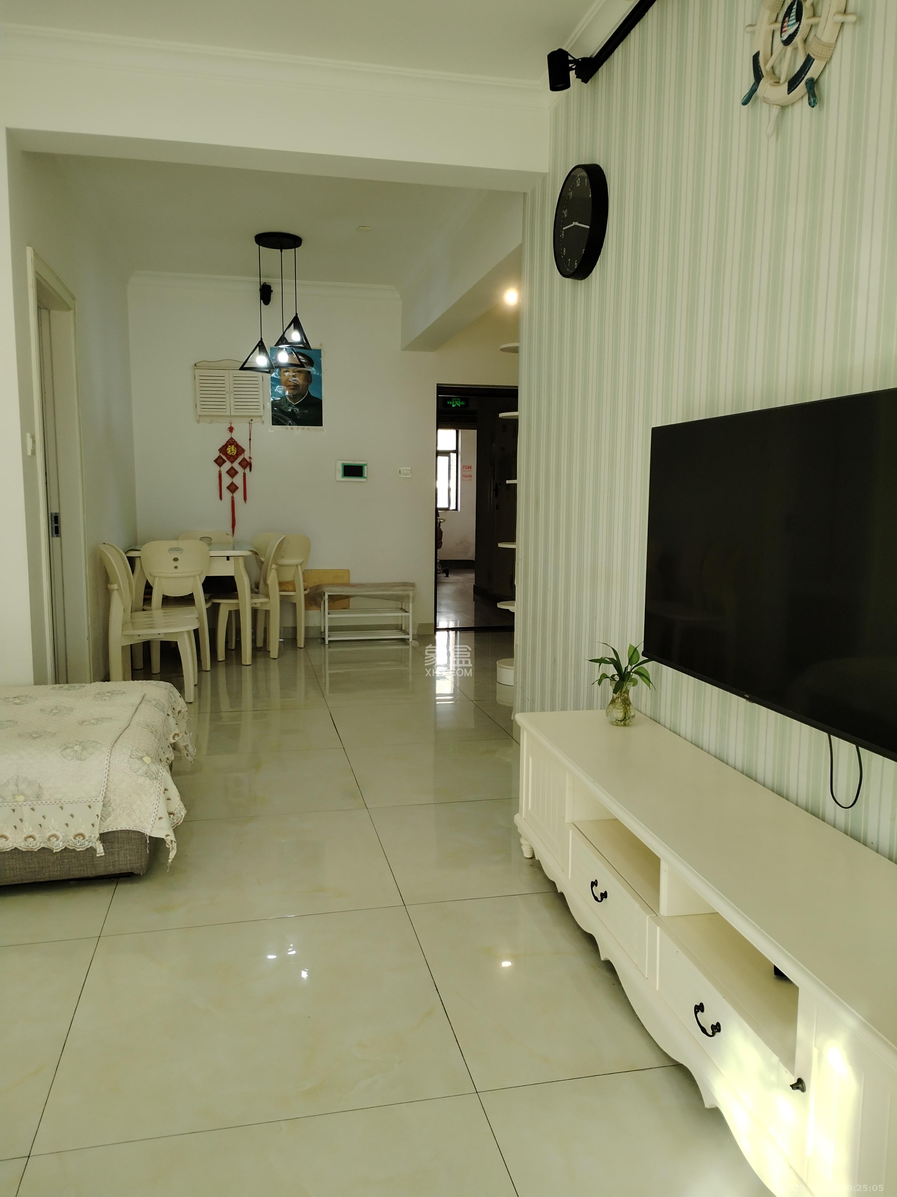 中国铁建国际城二期  2室2厅1卫    1700.0元/月室内图