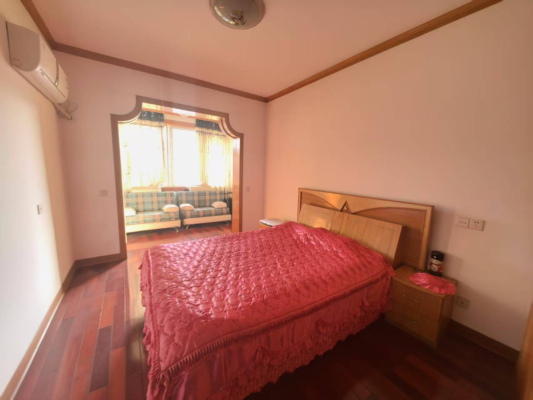 601罗家冲  5室2厅3卫    55.8万室内图