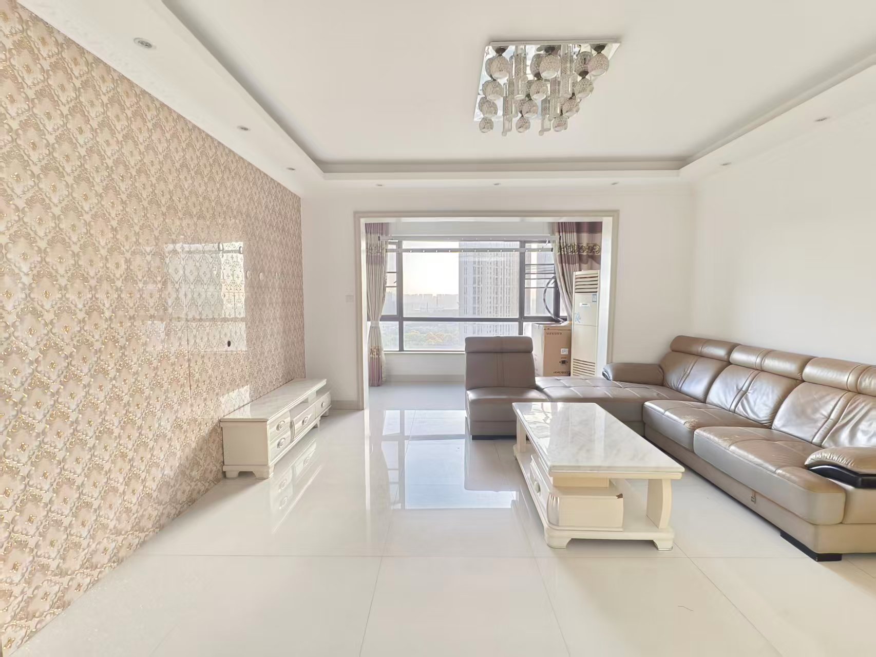 香博堡  3室2厅2卫    39.8万