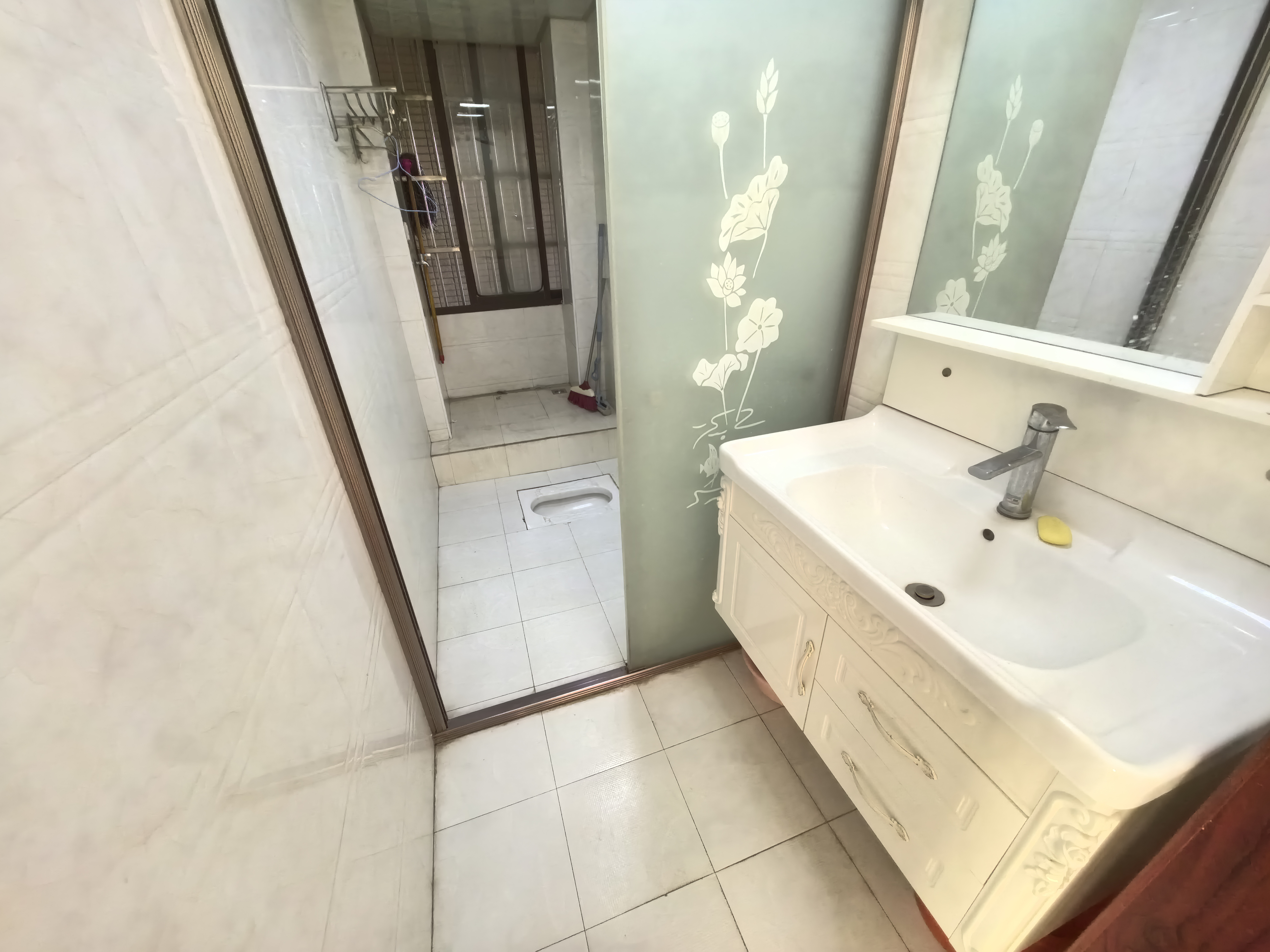 香博堡  3室2厅2卫    39.8万室内图