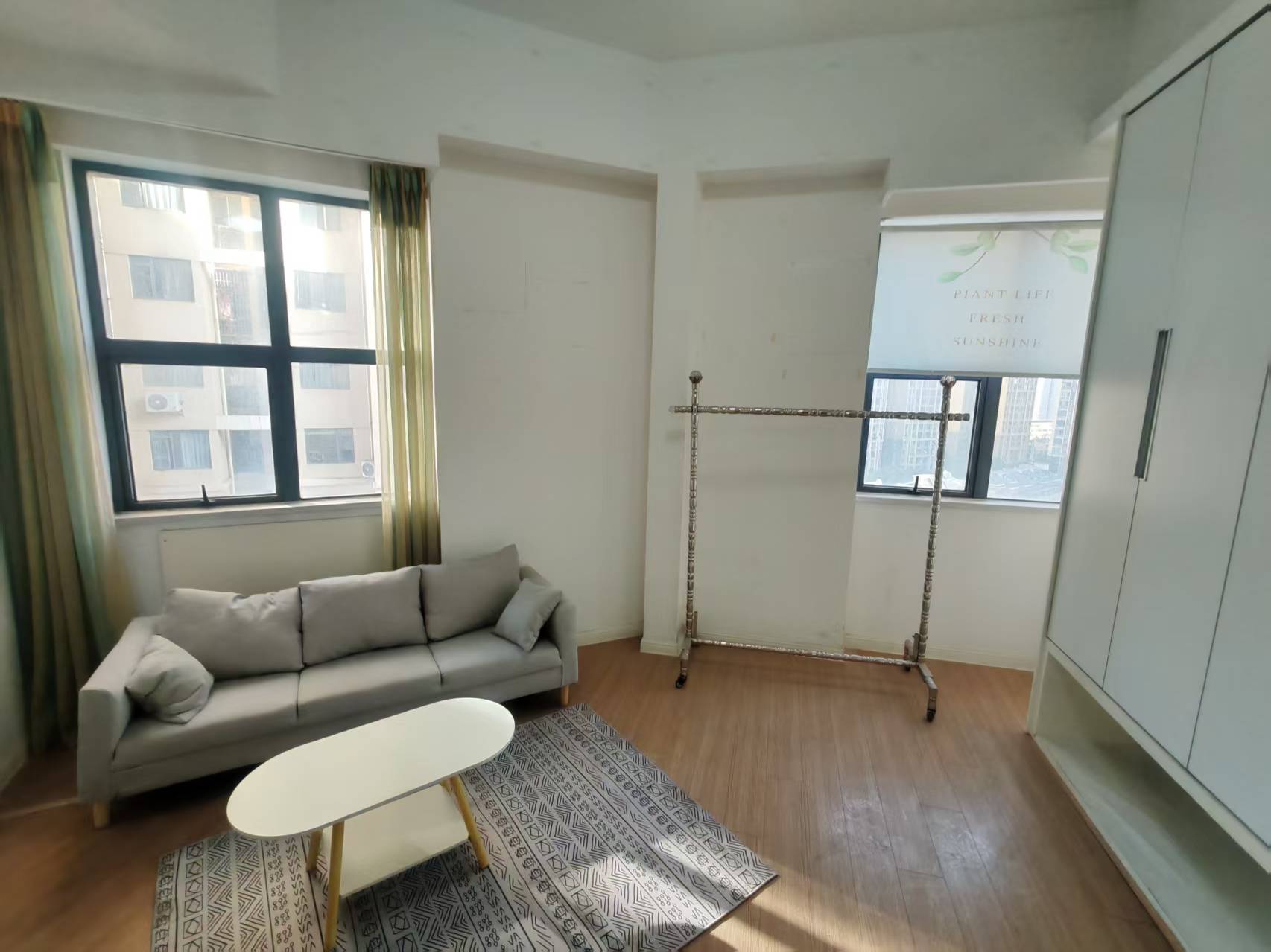 华晨御园 1室1厅1卫 25.0万 华晨御园 1室1厅1卫 25.0万室内图