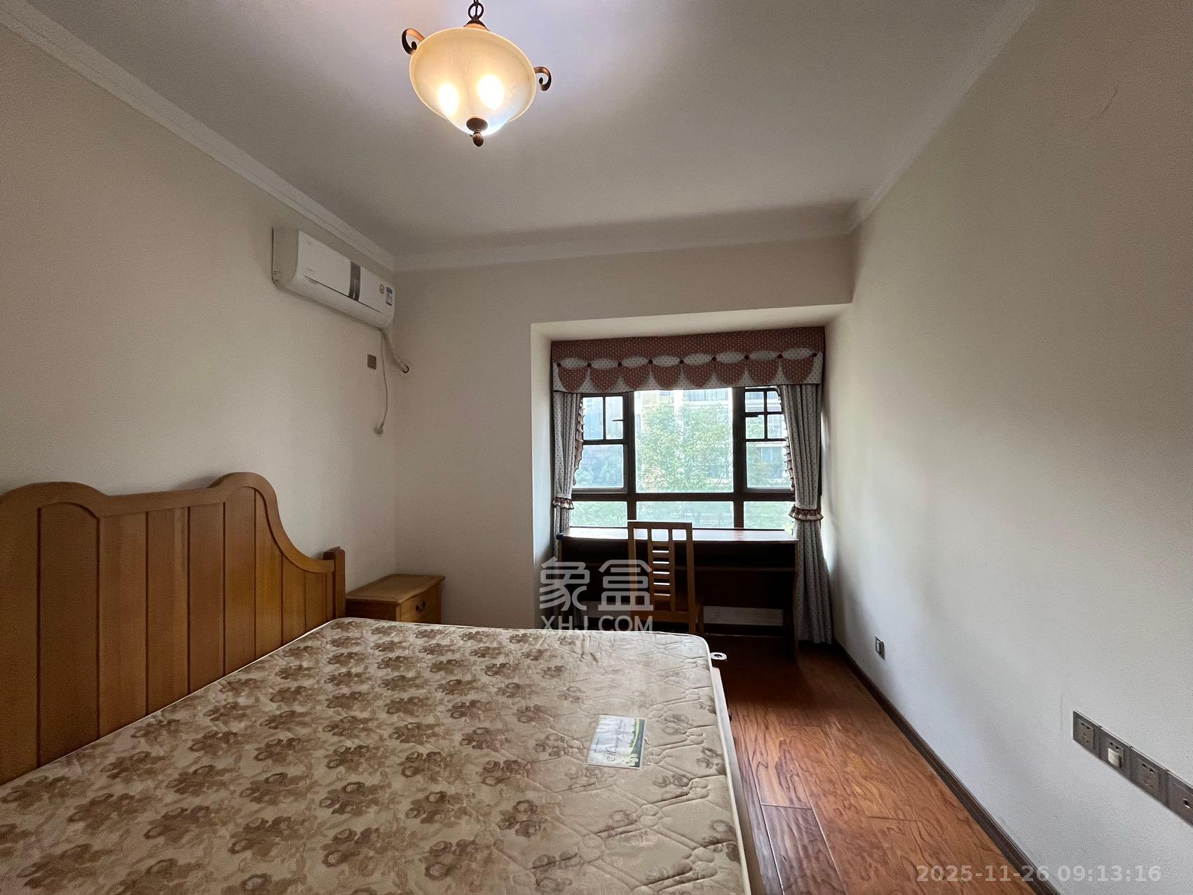 金房奥斯卡  2室2厅1卫    2300.0元/月室内图