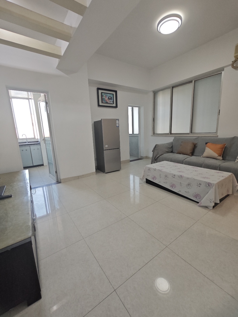 金茂大厦 1室1厅1卫 1900.0元/月 金茂大厦 1室1厅1卫 1900.0元/月室内图