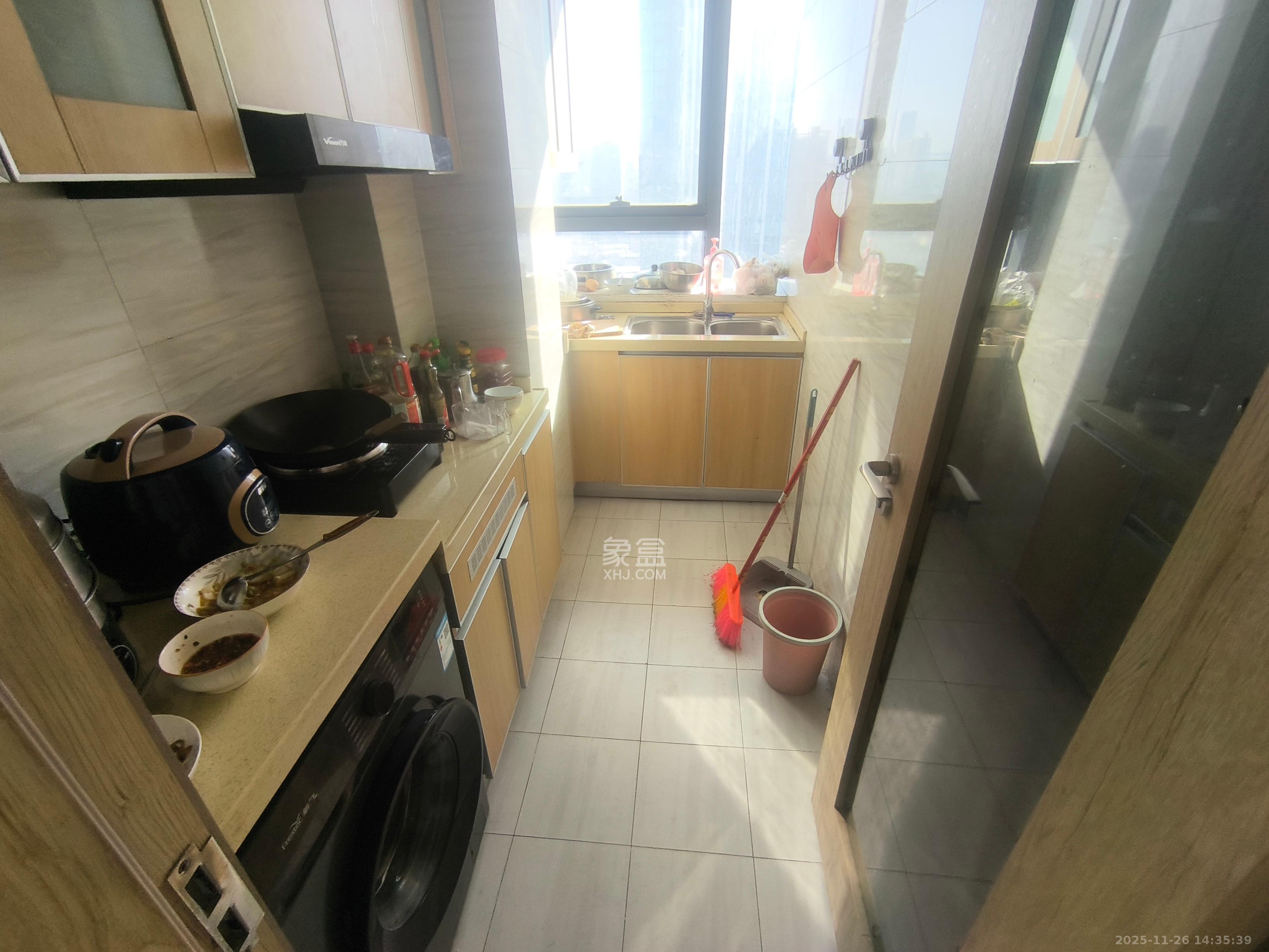 恒大珺悦府  2室1厅1卫    2800.0元/月室内图