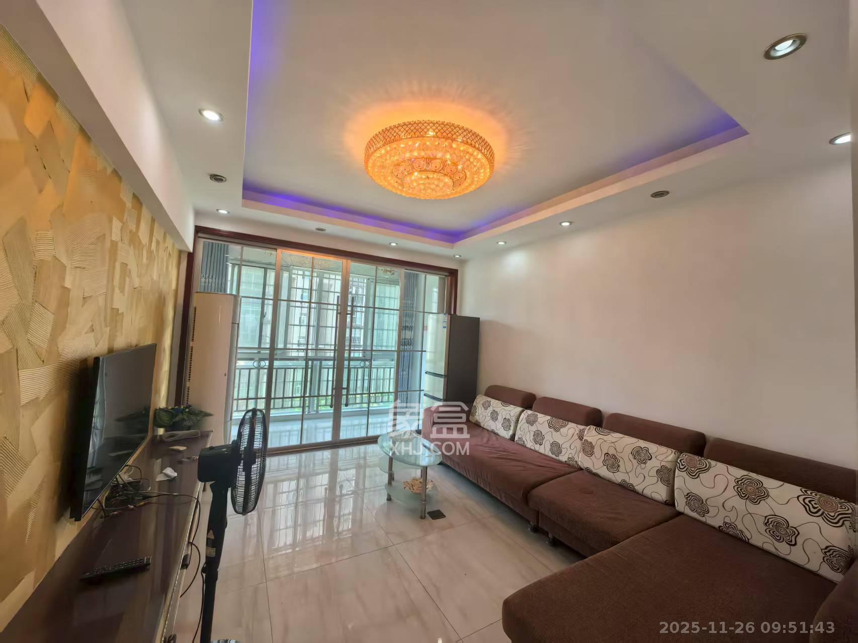 洋湖景园  2室1厅1卫    2300.0元/月