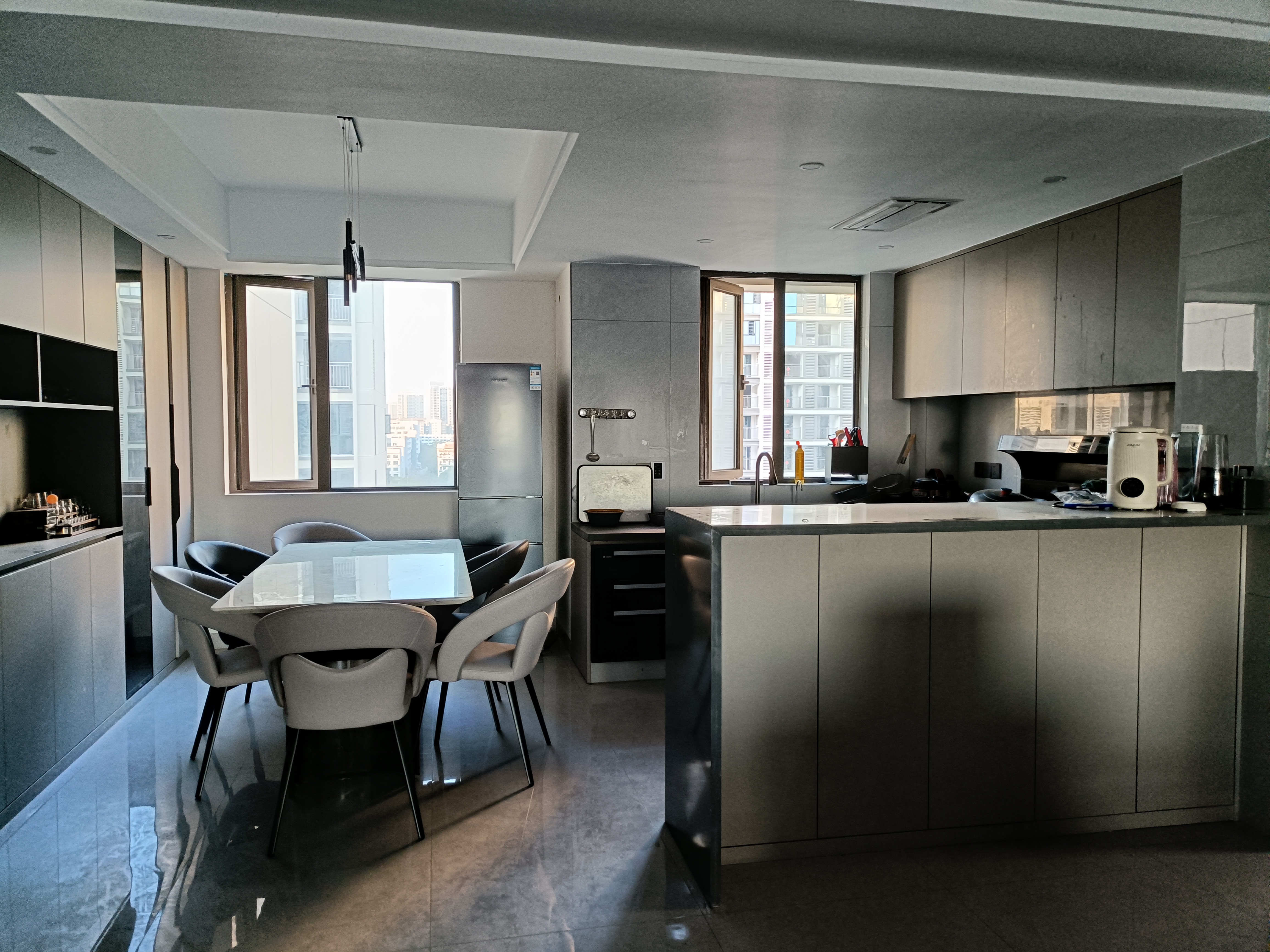 吾悦广场 4室2厅2卫 98.8万 吾悦广场 4室2厅2卫 98.8万客厅