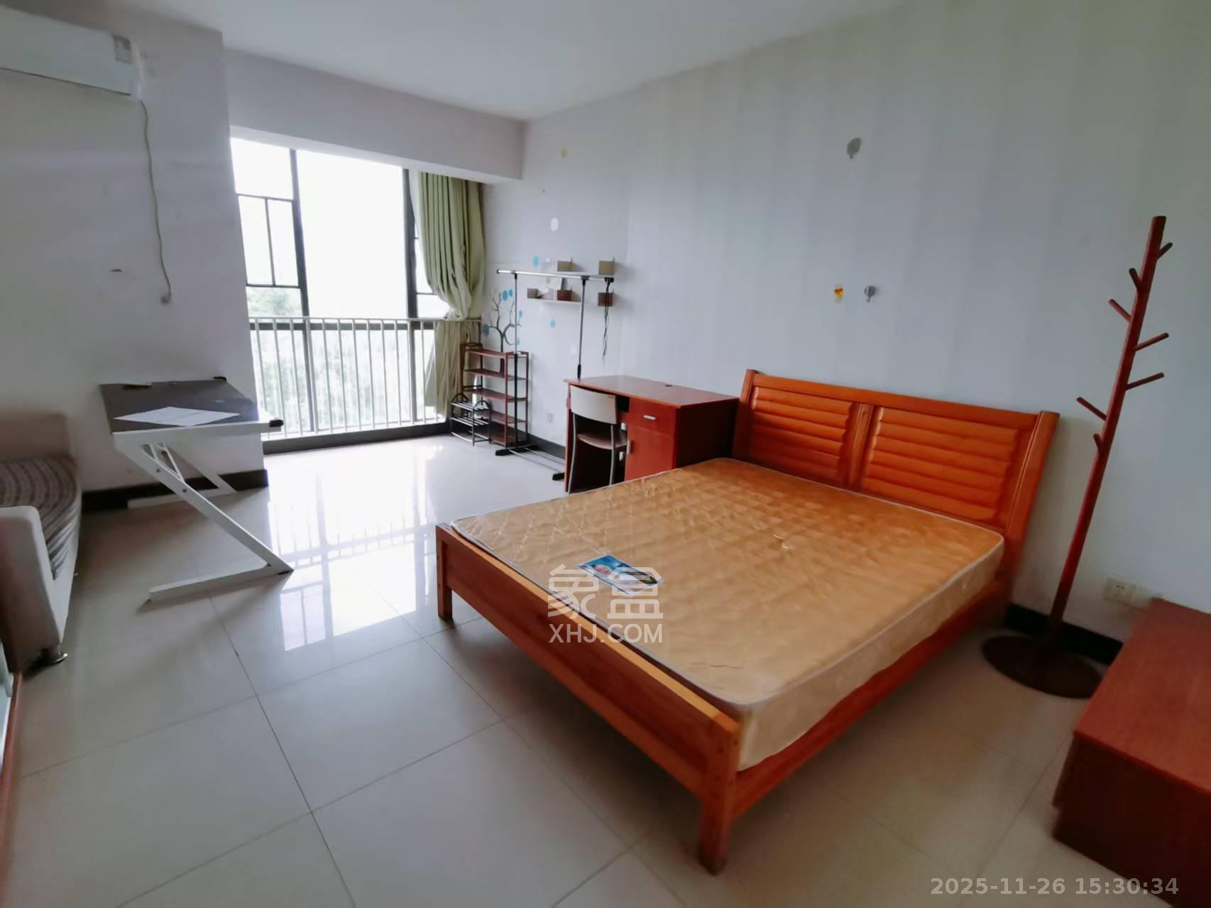 阳光100二期 1室1厅1卫 1500.0元/月 阳光100二期 1室1厅1卫 1500.0元/月室内图