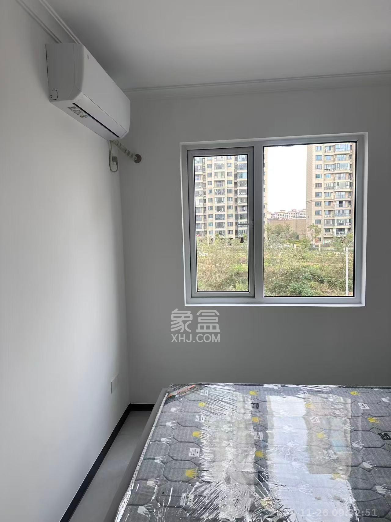 苏托佳园  3室2厅2卫    2000.0元/月室内图