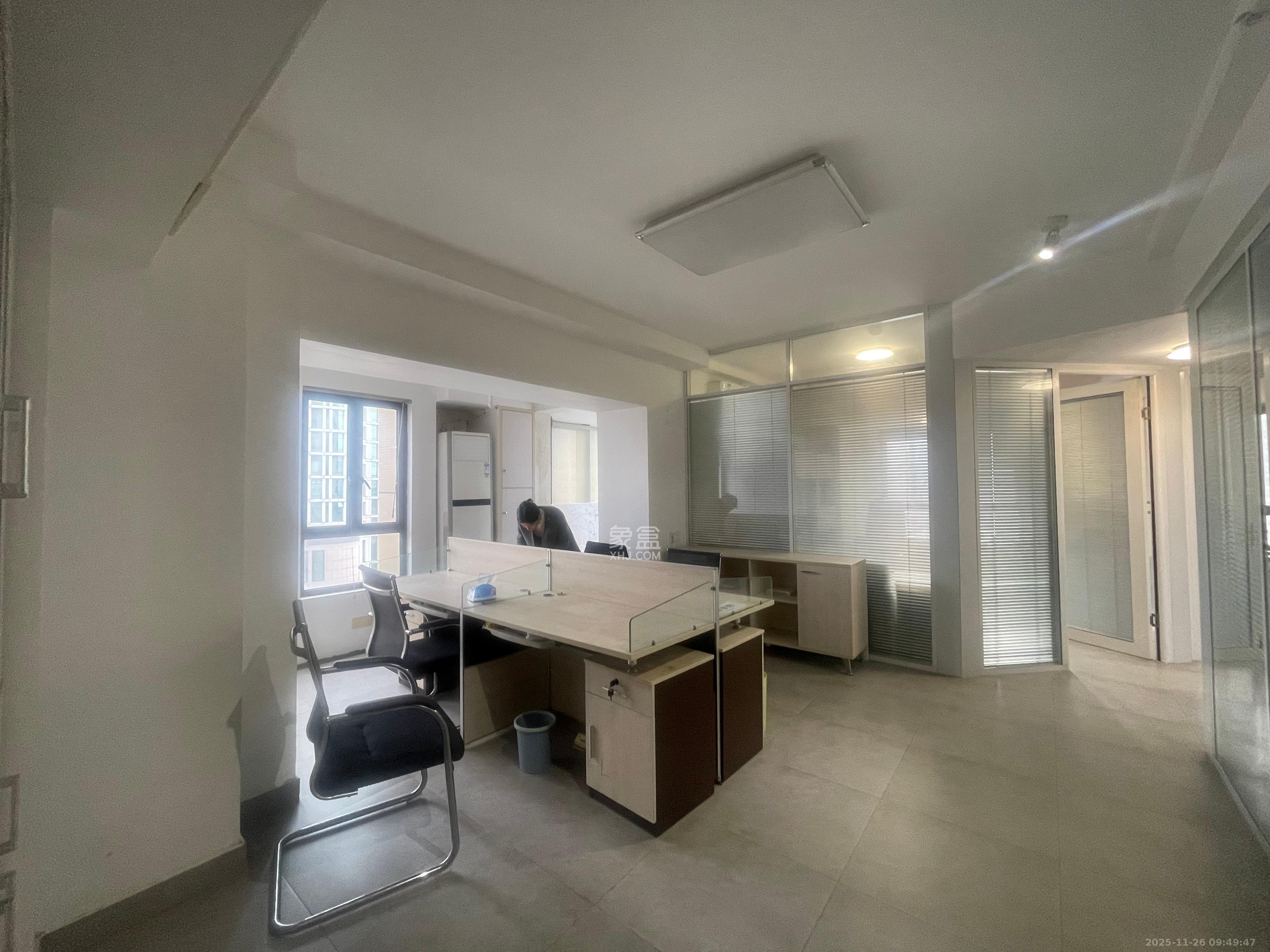 建发汇金国际   50.29㎡      4500.0元/月室内图