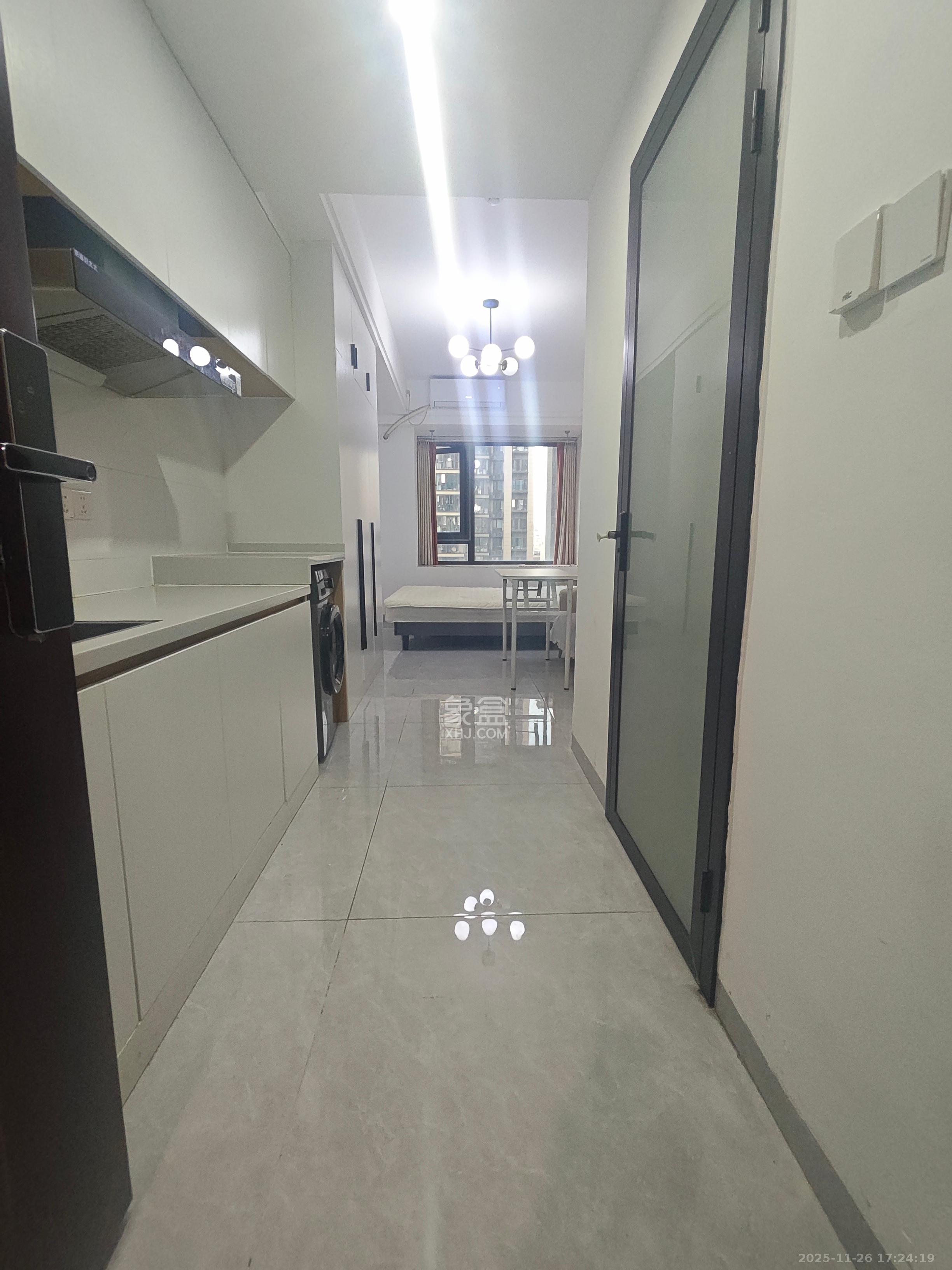 保利海德公园  1室1厅1卫    1600.0元/月