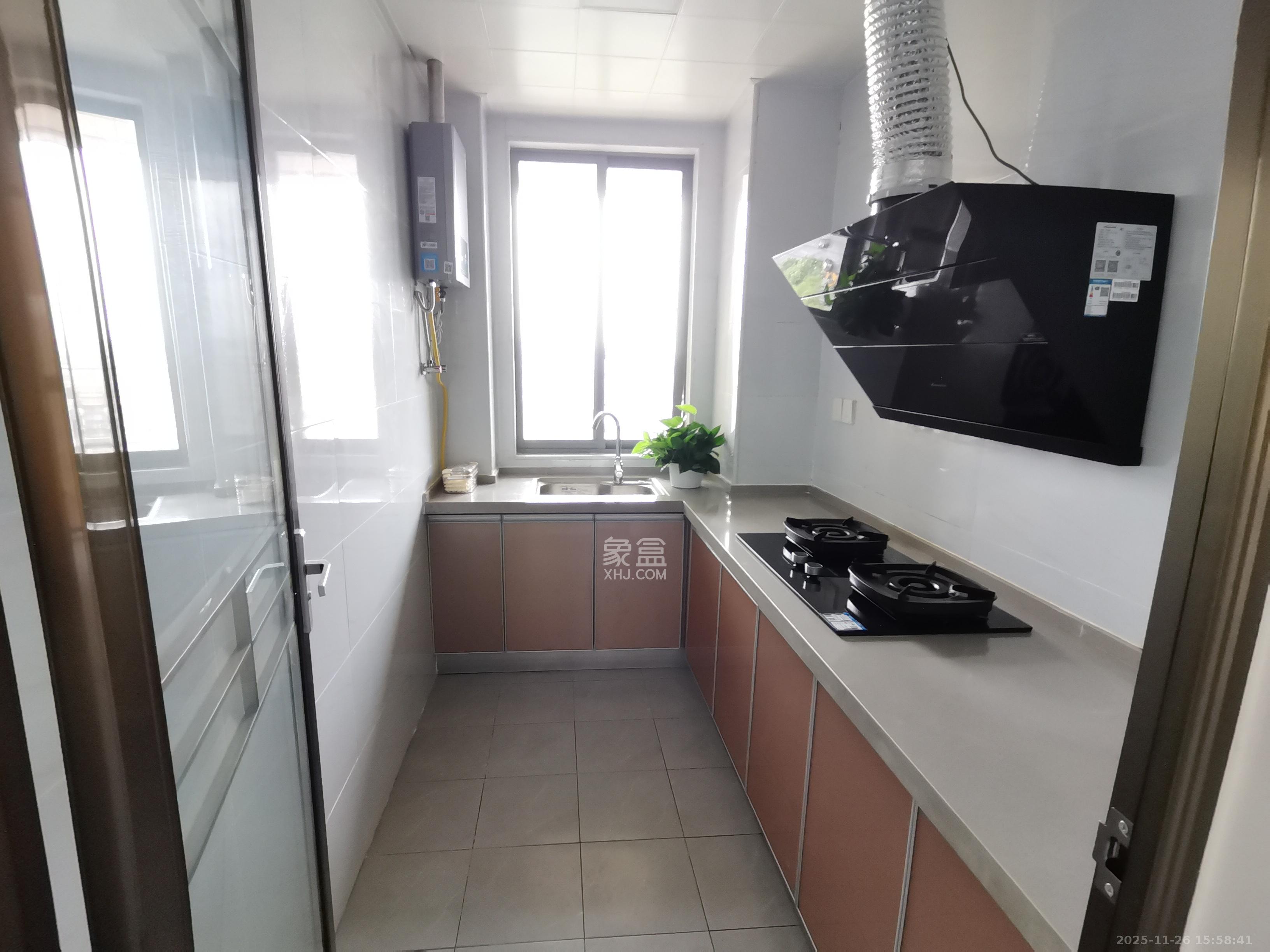 荣升家园（湘江熙岸）  1室0厅0卫    2800.0元/月室内图