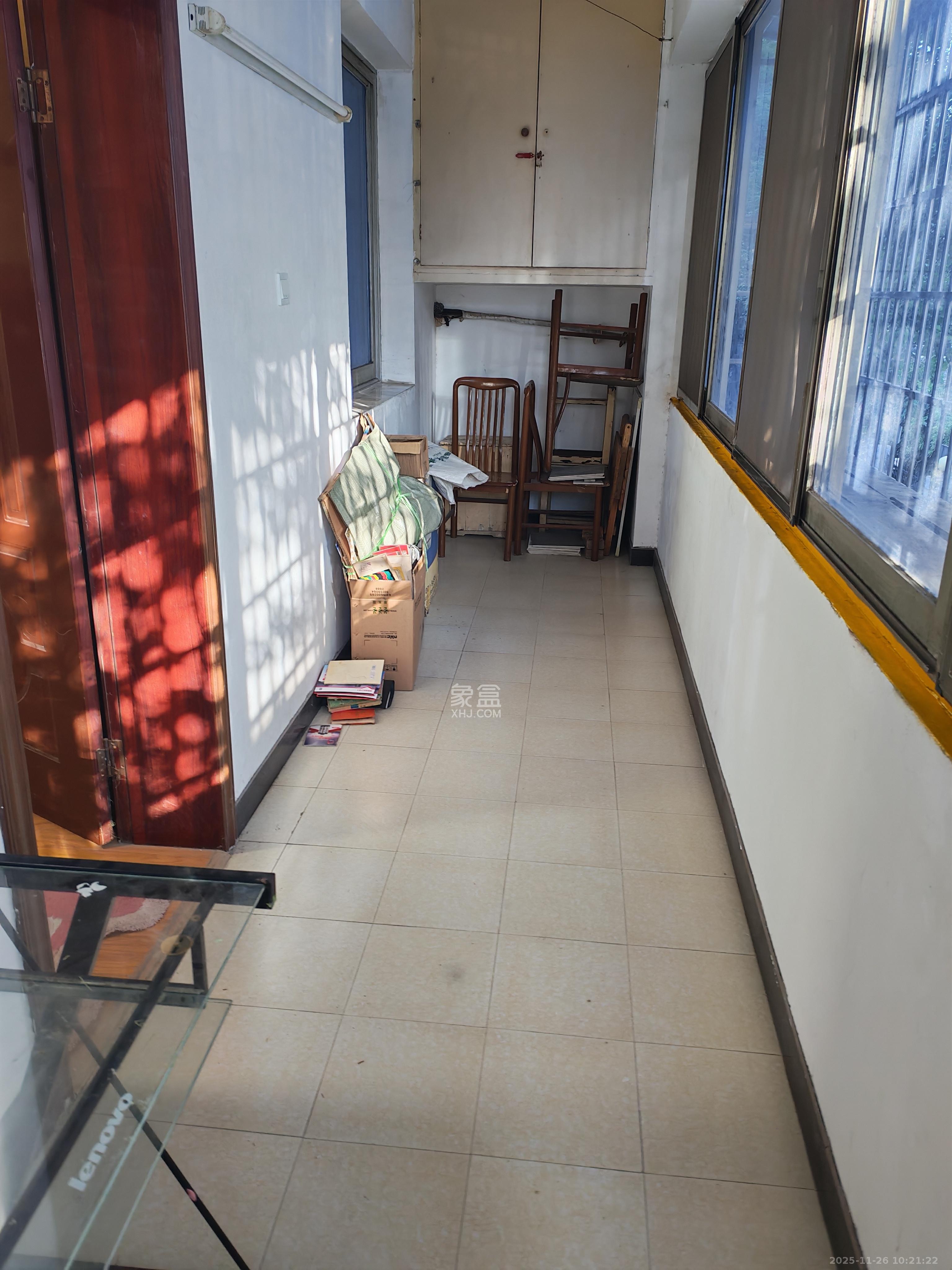 省农办火星宿舍 3室2厅1卫 2000.0元/月 省农办火星宿舍 3室2厅1卫 2000.0元/月室内图