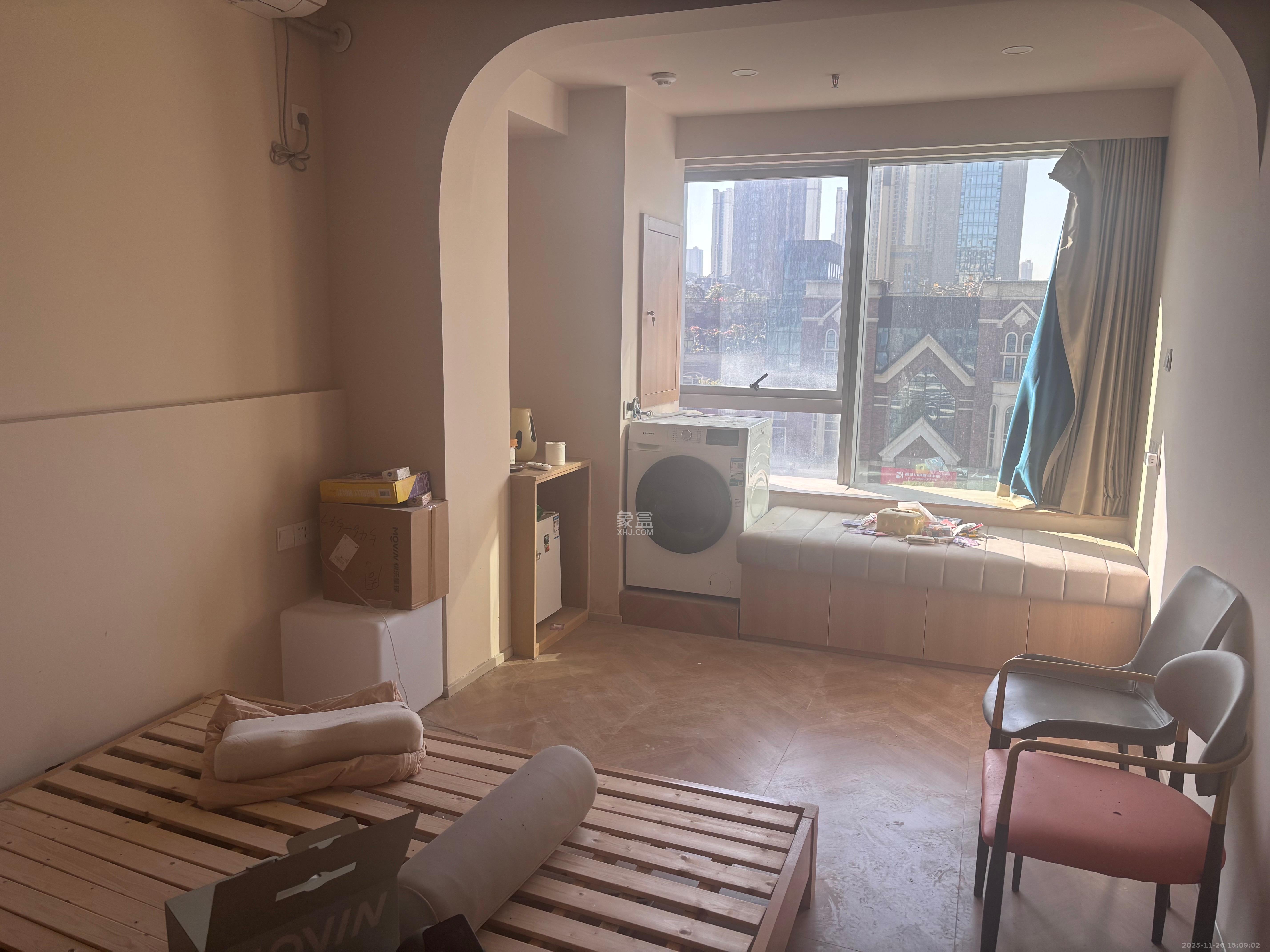 卓越伊景寓  1室1厅1卫    1500.0元/月室内图