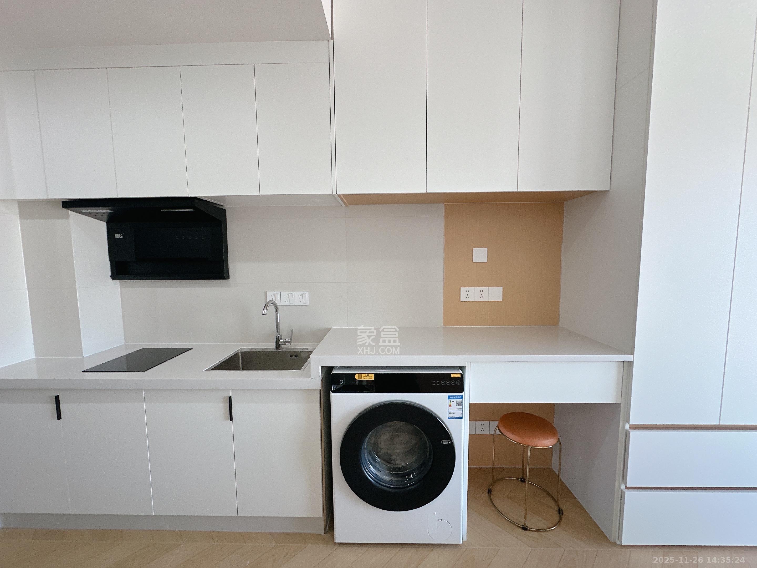 华润置地中心  1室1厅1卫    2500.0元/月室内图