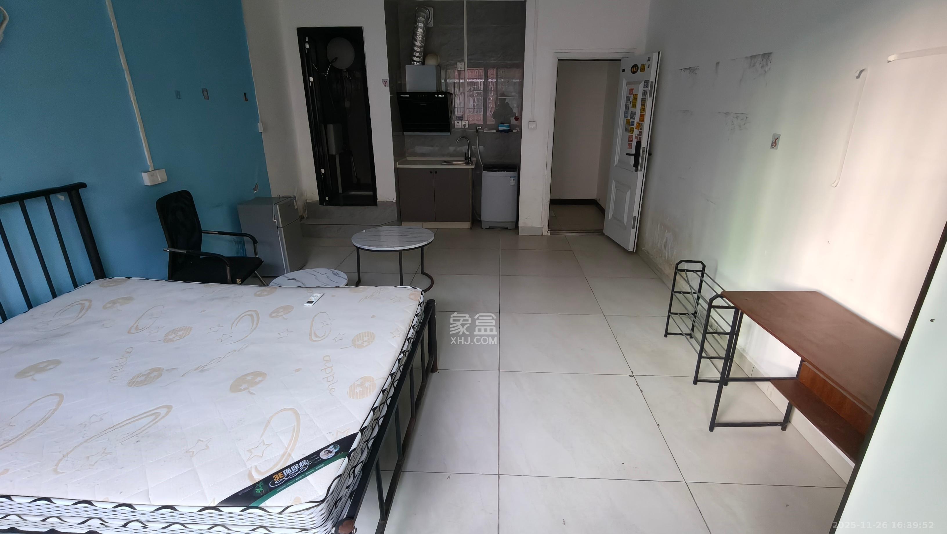 洪西安置小区(洪缘小区) 1室0厅0卫 1200.0元/月 洪西安置小区(洪缘小区) 1室0厅0卫 1200.0元/月室内图