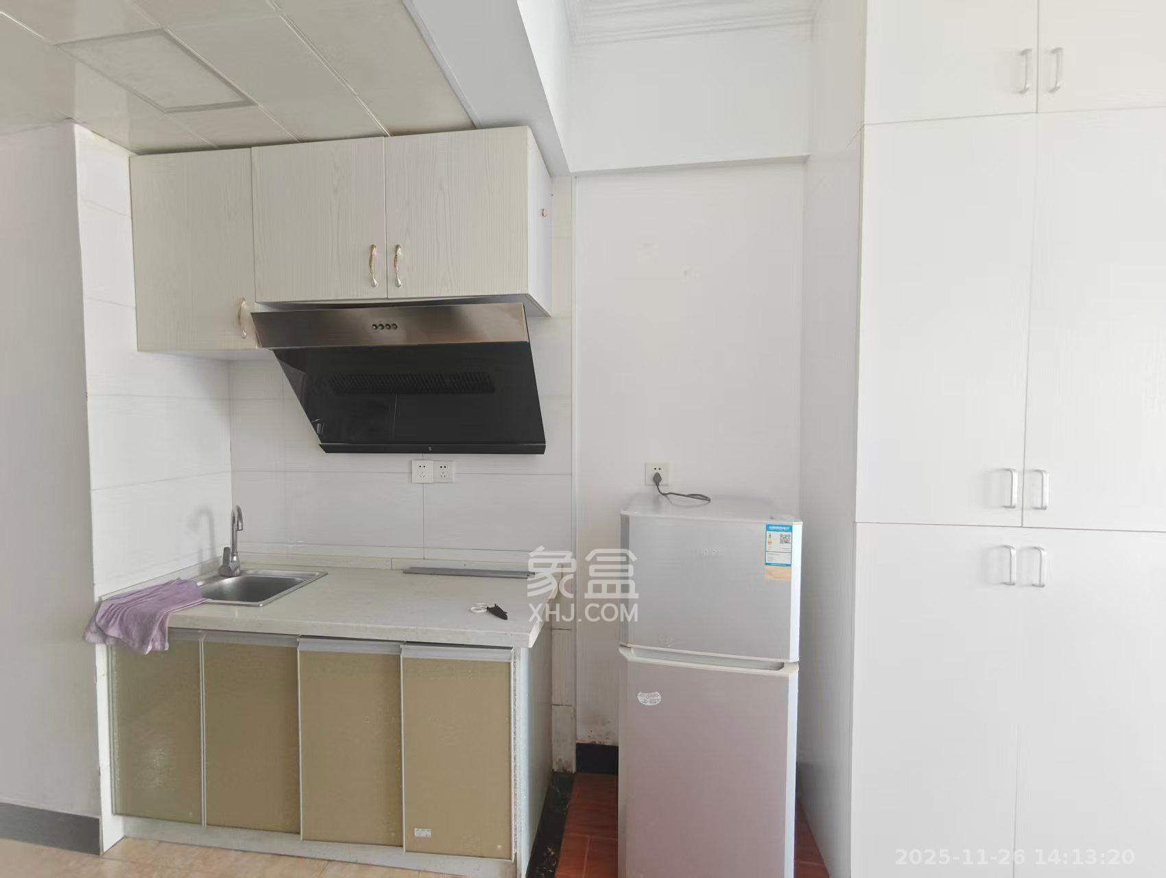 当代滨江MOMA 1室1厅1卫 1400.0元/月 当代滨江MOMA 1室1厅1卫 1400.0元/月室内图