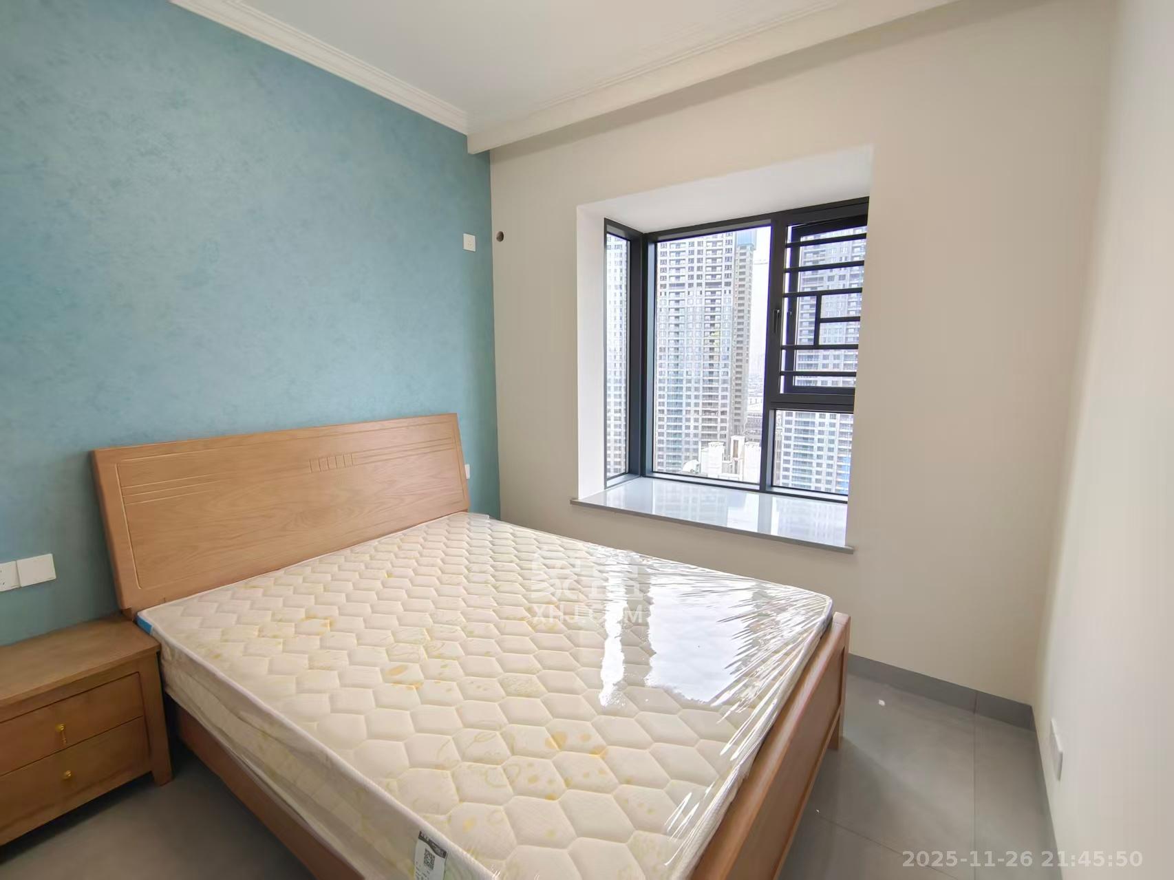 枫树园  4室2厅2卫    2600.0元/月室内图