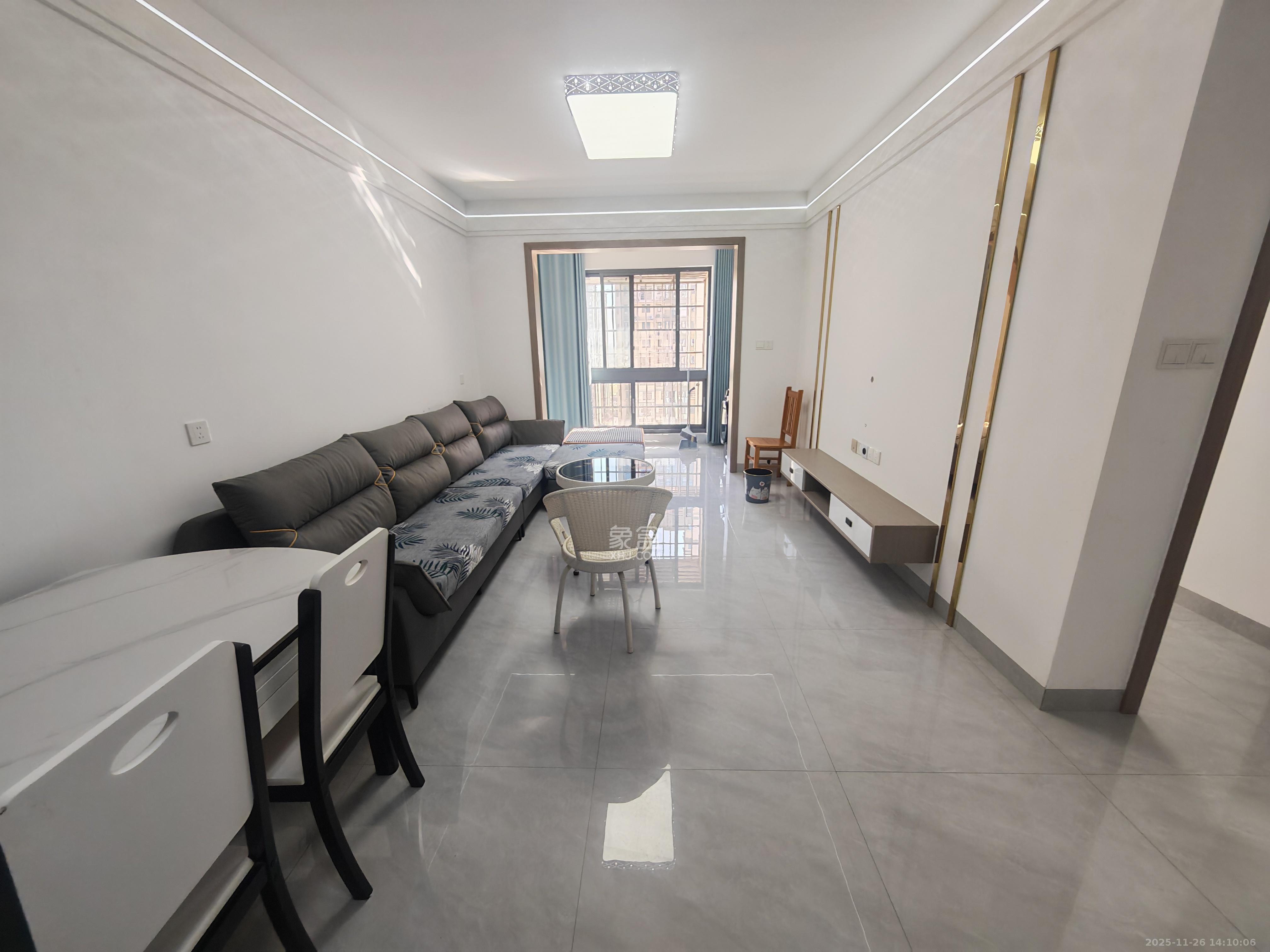 真人桥家园二期  2室2厅1卫    1700.0元/月