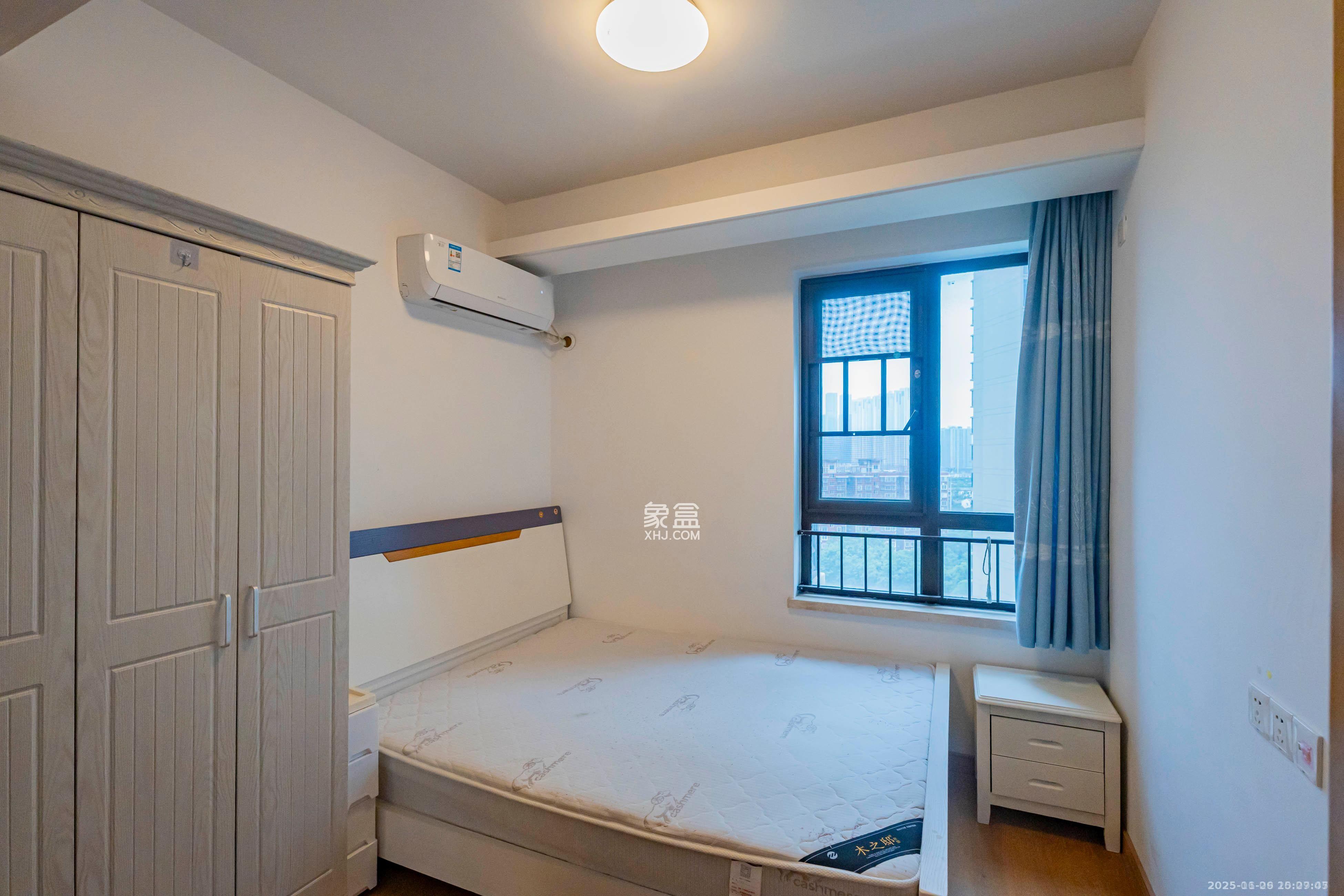 新力紫园 2室2厅1卫 2600.0元/月 新力紫园 2室2厅1卫 2600.0元/月室内图