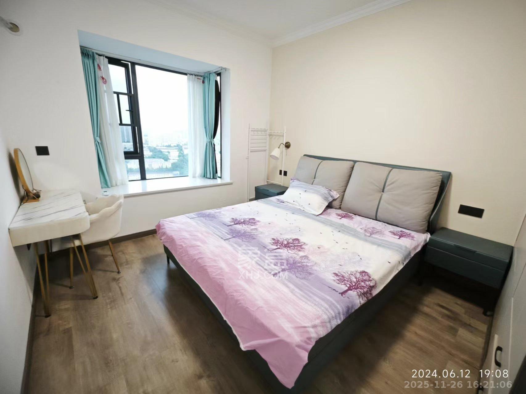 天鸿天府（天鸿中央大院）  3室2厅1卫    3400.0元/月室内图