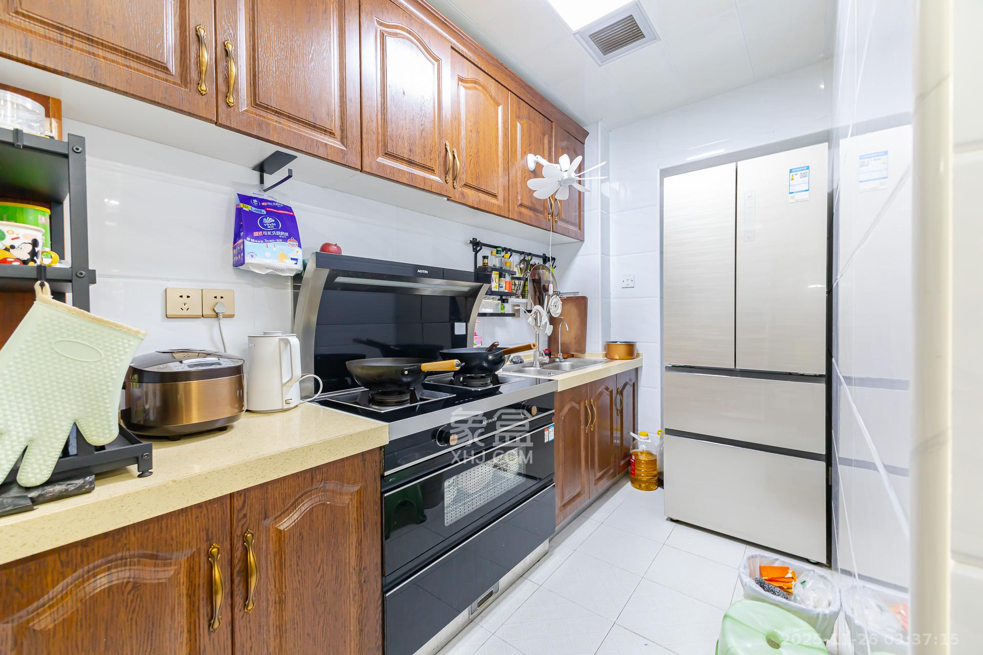 明发国际城 3室2厅1卫 75.0万 明发国际城 3室2厅1卫 75.0万厨房