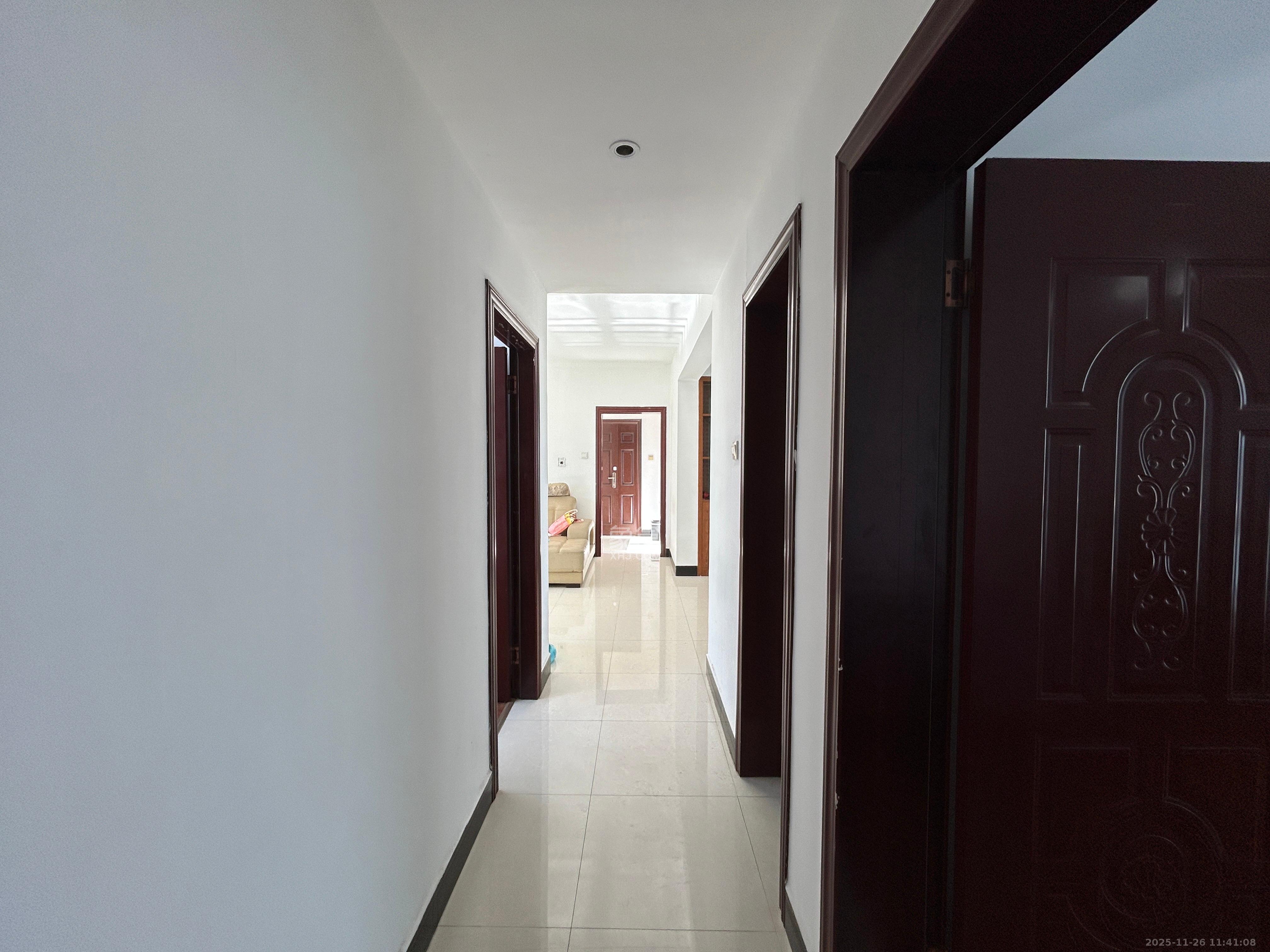 湘麓国际  3室0厅0卫    2550.0元/月室内图