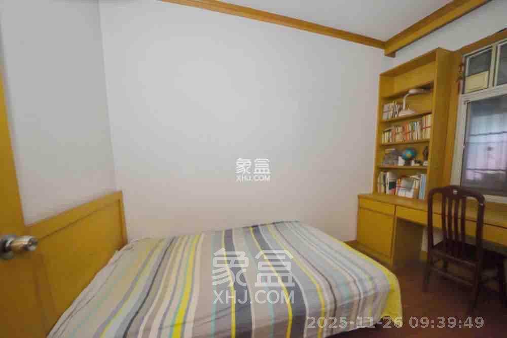 湘农桥社区 3室2厅1卫 2300.0元/月 湘农桥社区 3室2厅1卫 2300.0元/月室内图