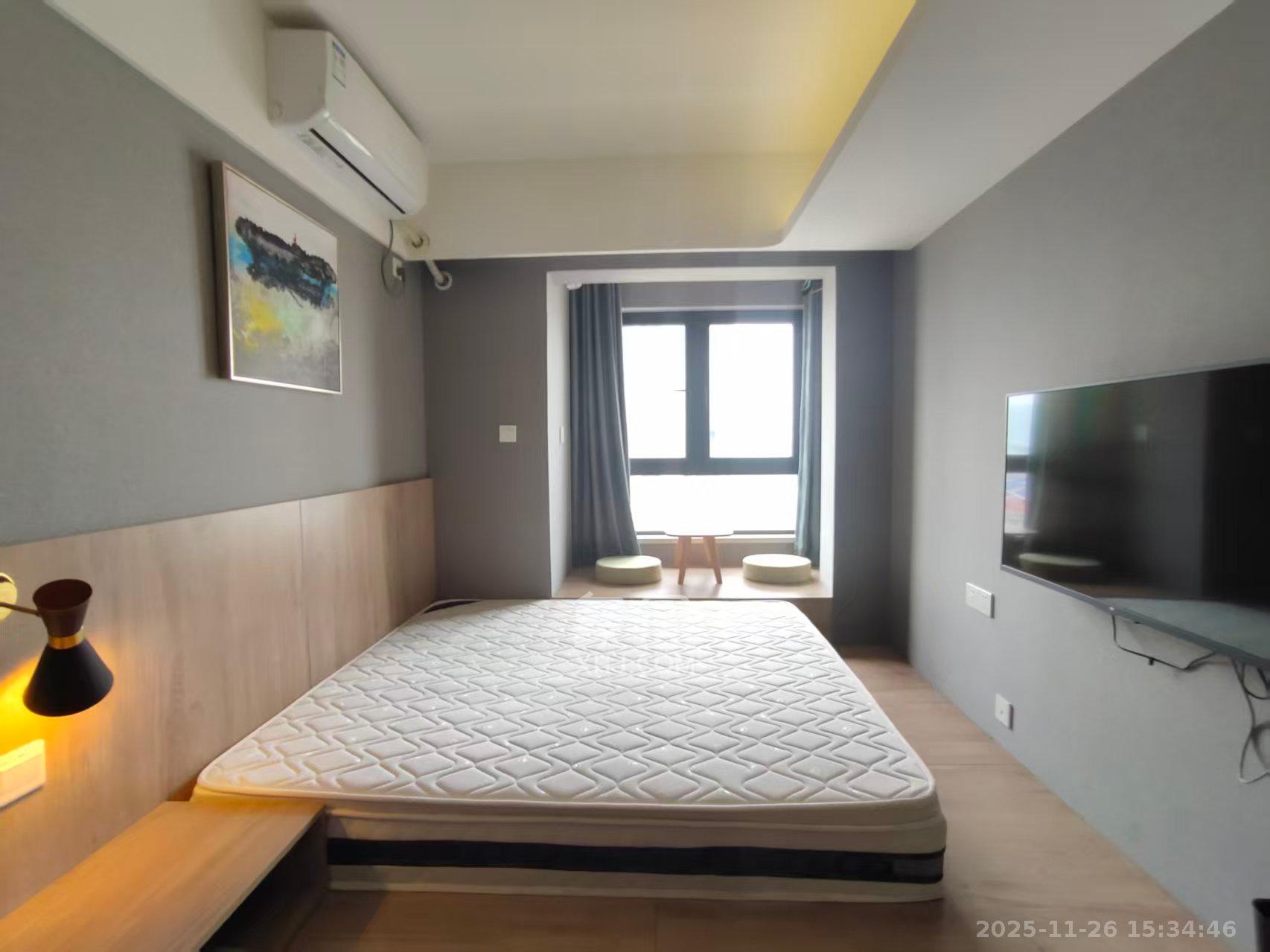 万科金域缇香  1室1厅1卫    1400.0元/月