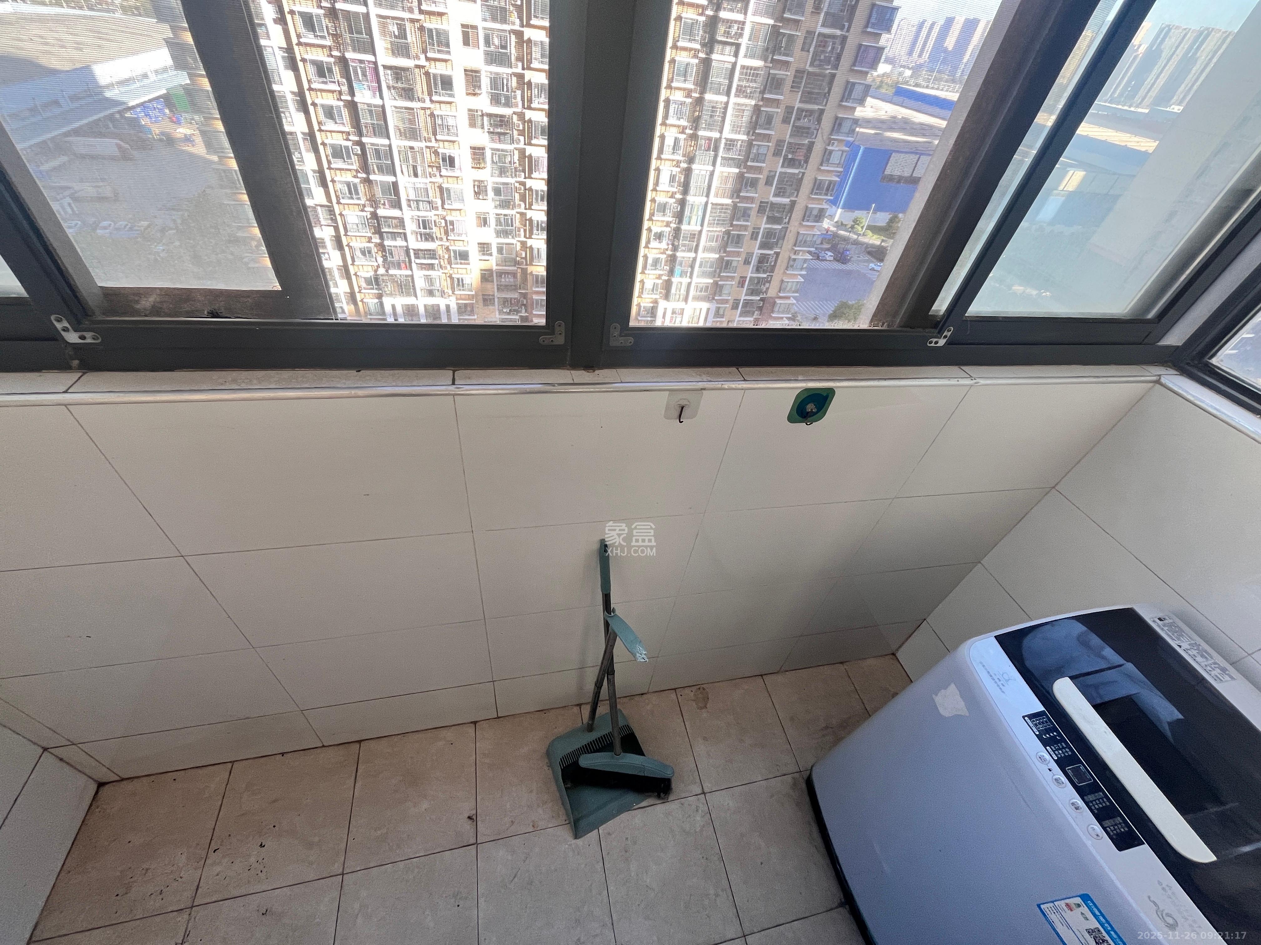 中国铁建国际城一期  3室1厅1卫    1500.0元/月室内图